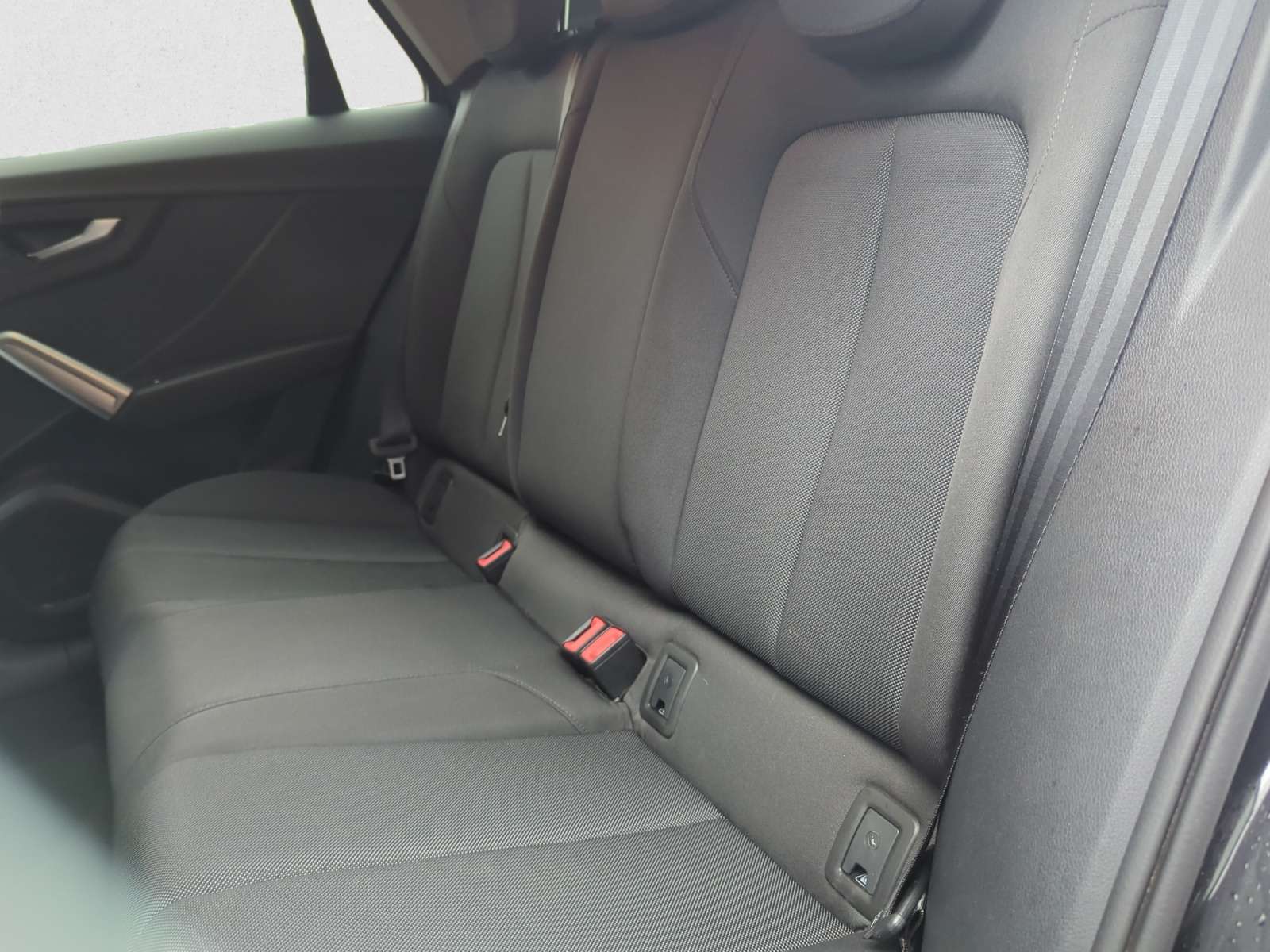 Audi Q2 35 TFSI S line S tronic Garantie 12 à 48 Mois