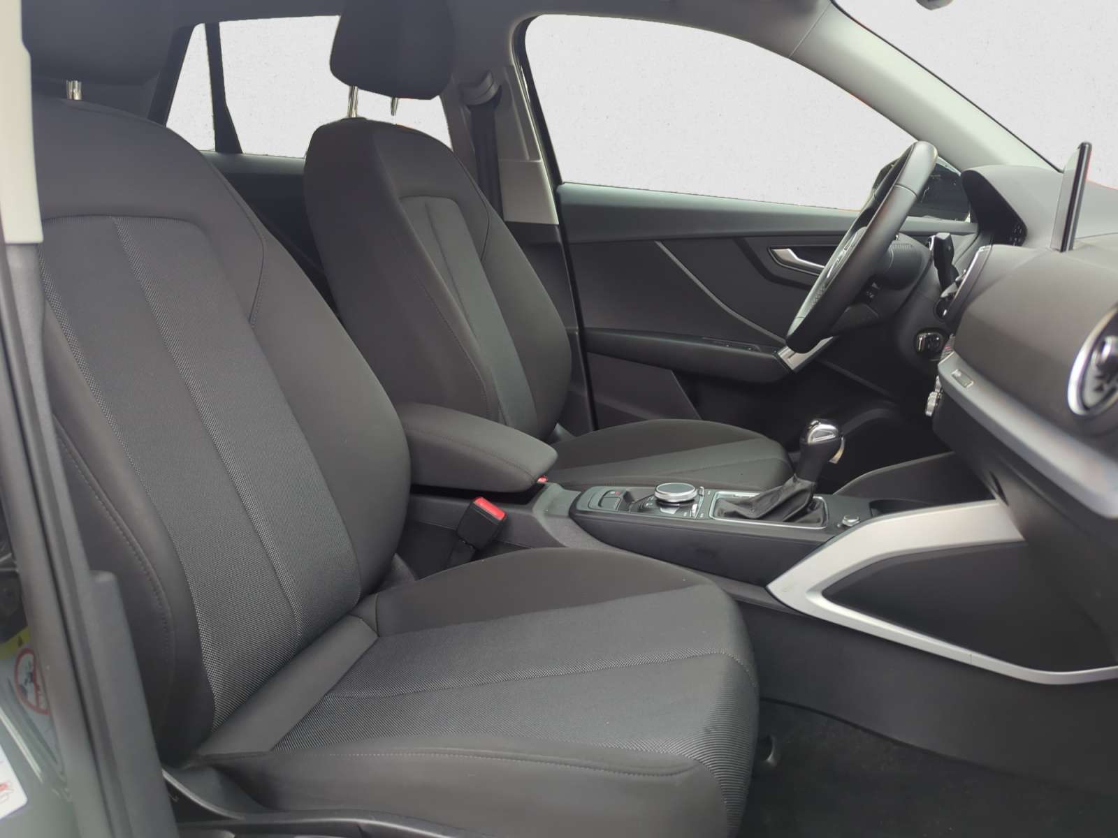Audi Q2 35 TFSI S line S tronic Garantie 12 à 48 Mois