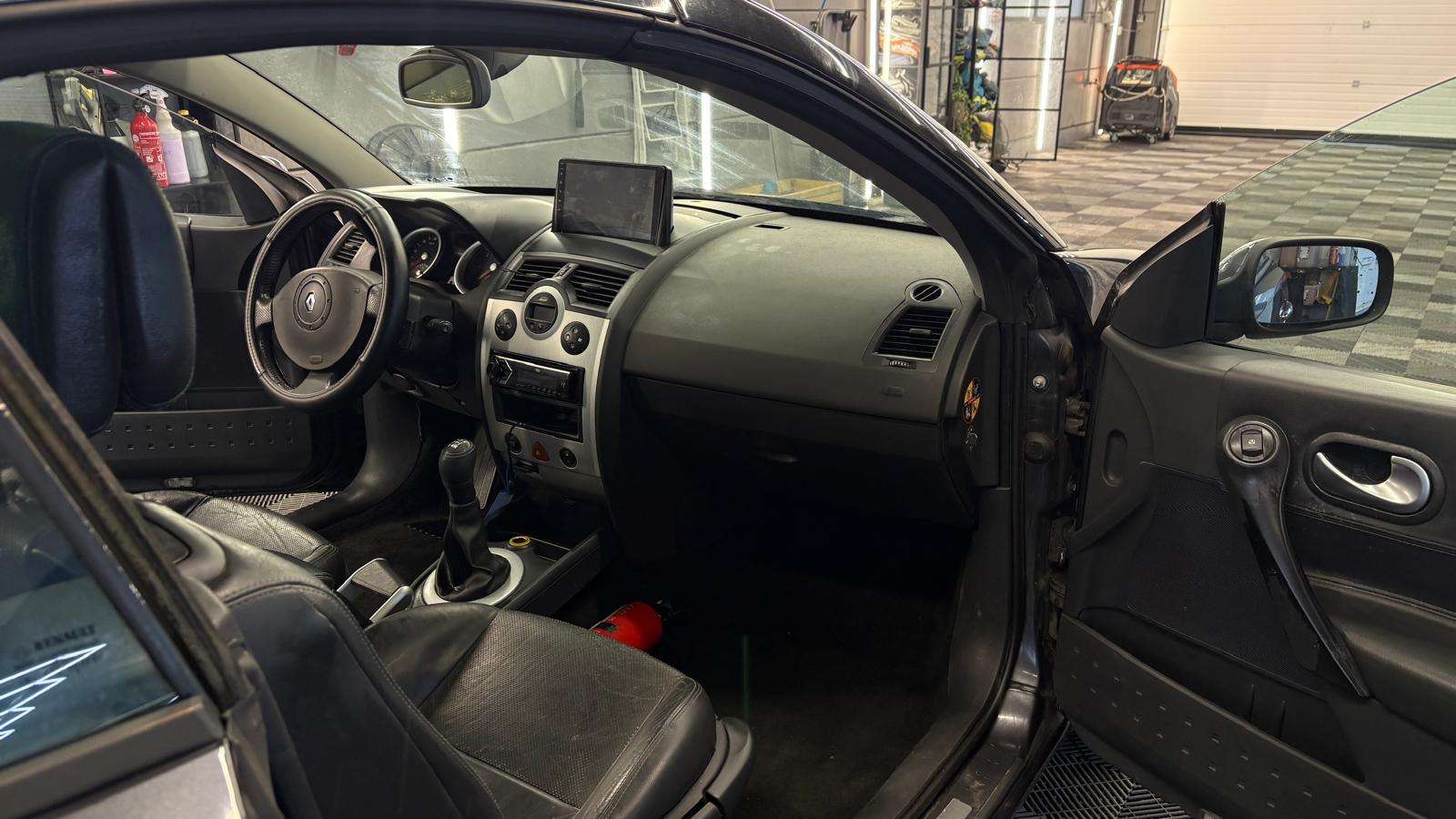 Renault Megane CABRIOLET benzine 2005