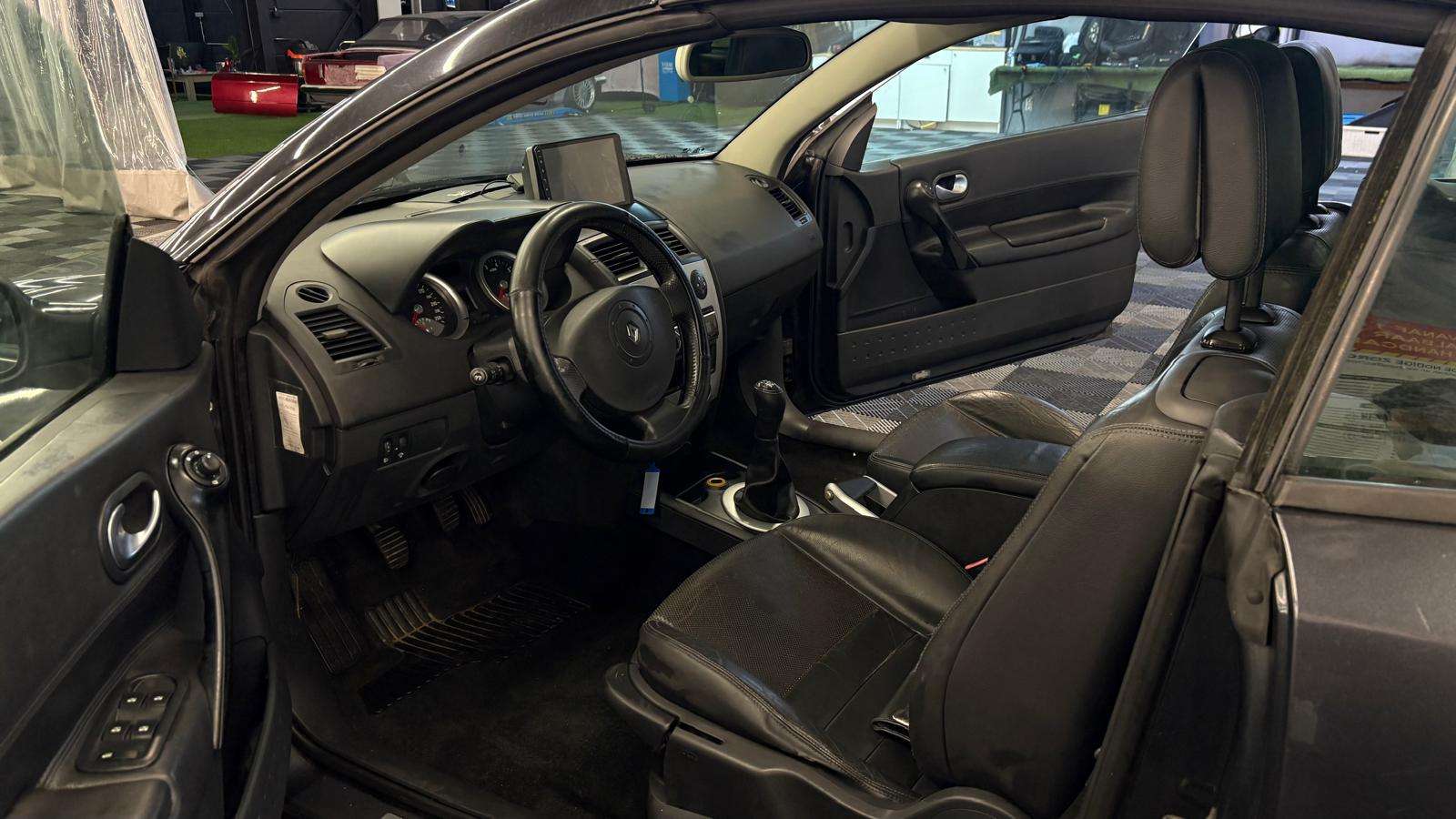 Renault Megane CABRIOLET benzine 2005