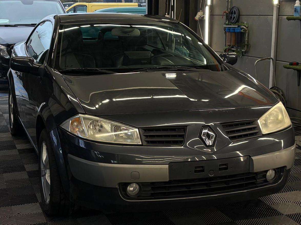 Renault Megane CABRIOLET benzine 2005