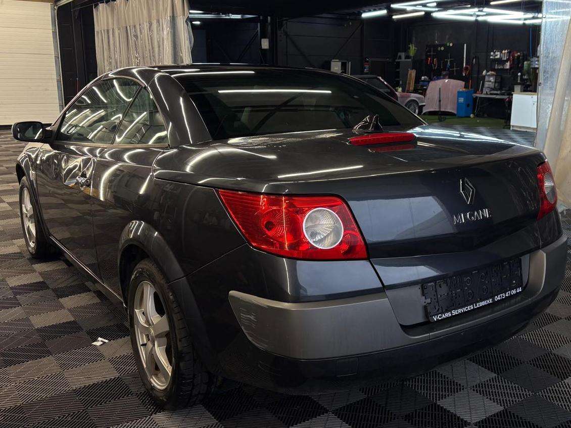 Renault Megane CABRIOLET benzine 2005