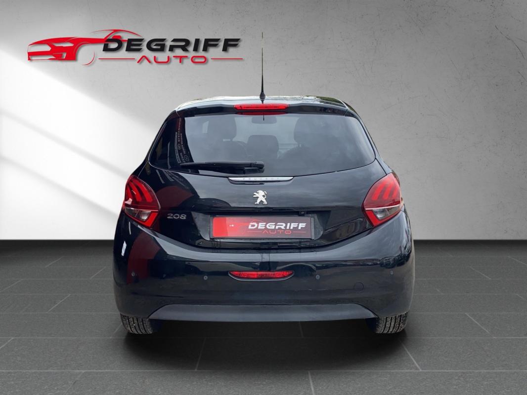 Peugeot 208 1.2 PureTech 82ch BVM5 Style