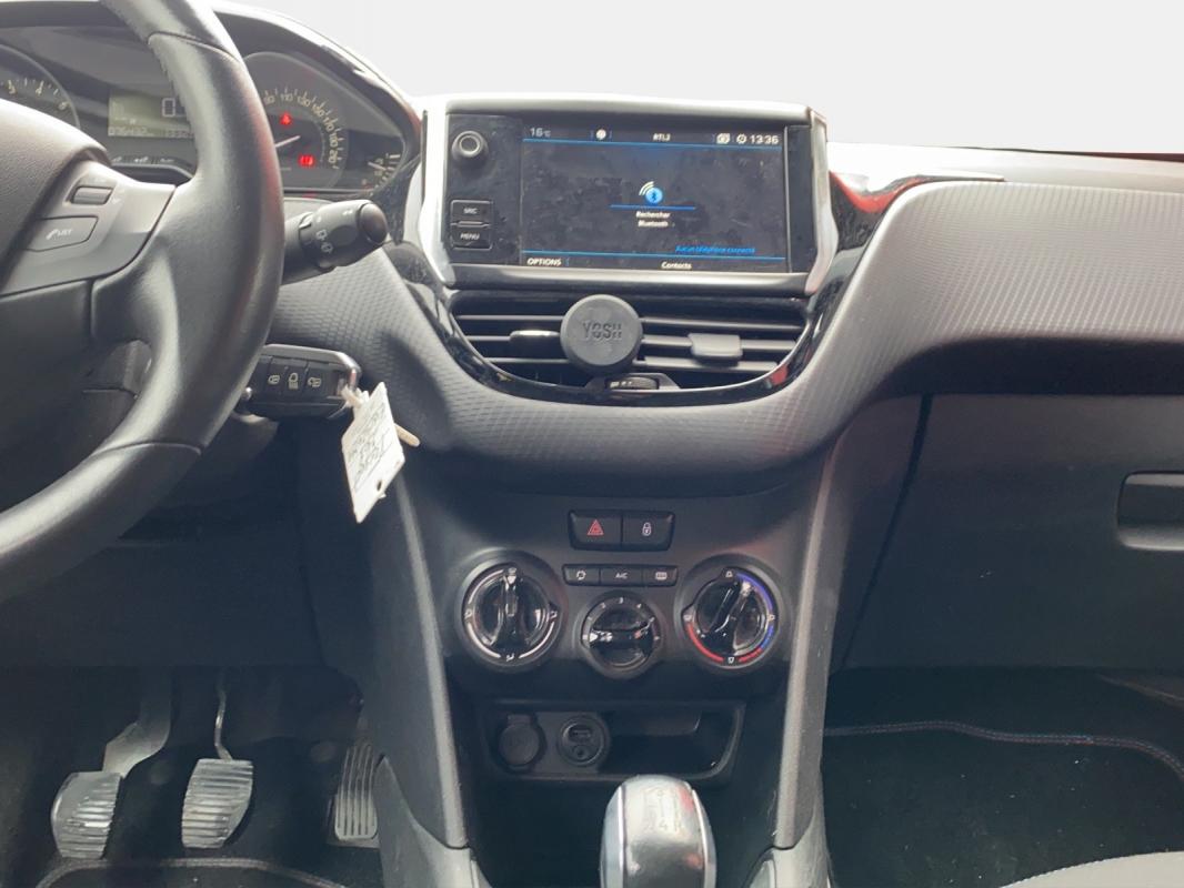 Peugeot 208 1.2 PureTech 82ch BVM5 Style