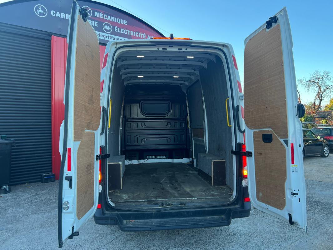 Volkswagen Crafter VAN PROPULSION RJ 35 L3H3 2.0 TDI 177 CH BUSINESS LINE PLUS