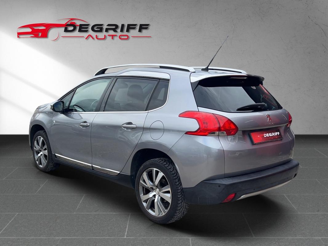 Peugeot 2008 1.2 PureTech 110ch SS BVM5 Crossway