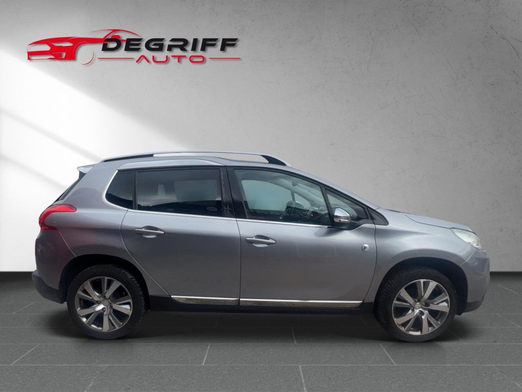 Peugeot 2008 1.2 PureTech 110ch SS BVM5 Crossway
