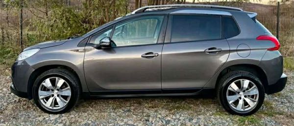 Peugeot 2008 Bonjour , je vende ma voiture elle roule parfaitement bien