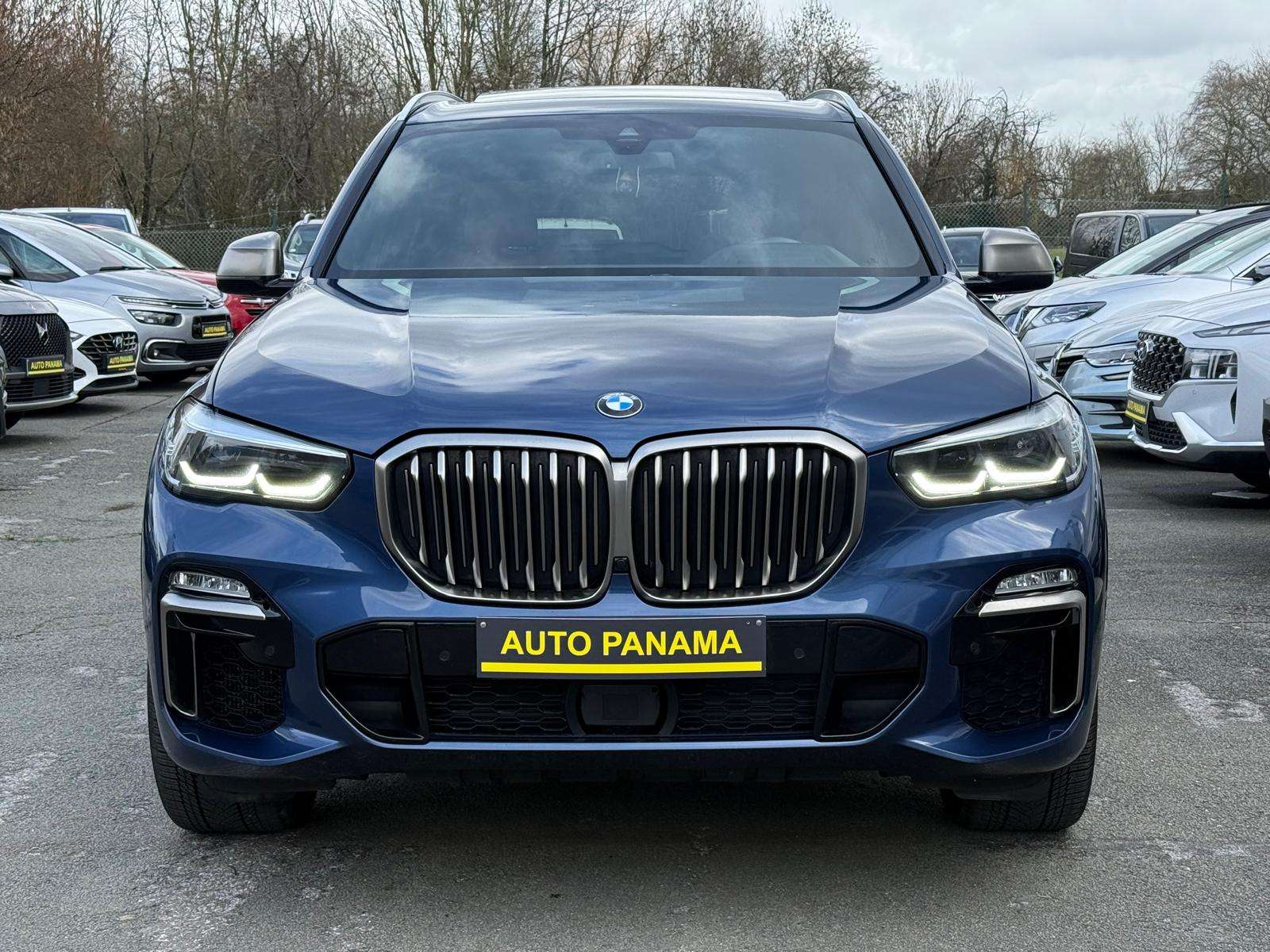 BMW X5 M M50 dAS UTULITAIRE CUIR HUD TOIT PANO AMBIANCE