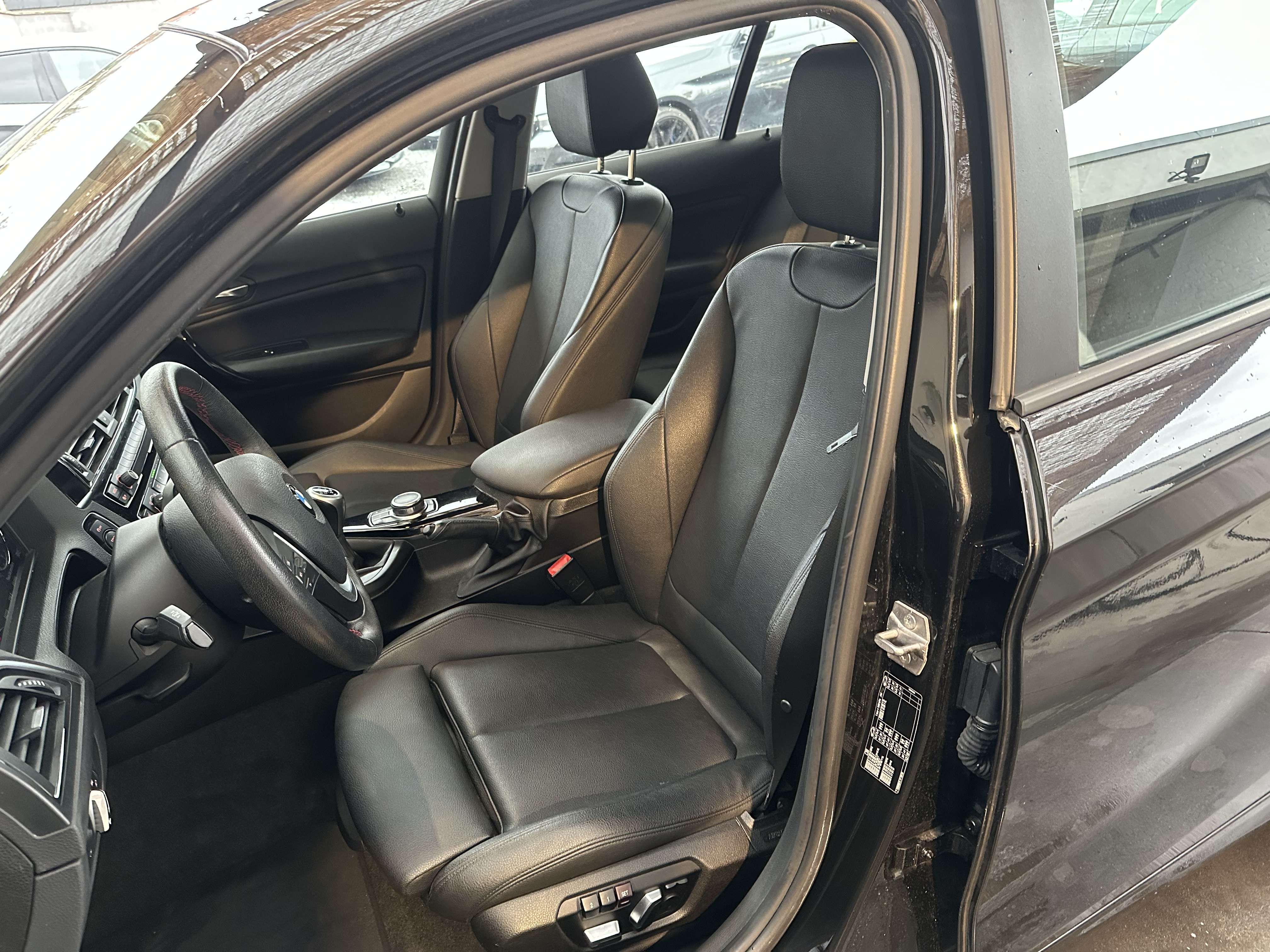 BMW 116 BMW 116d Pack Sport