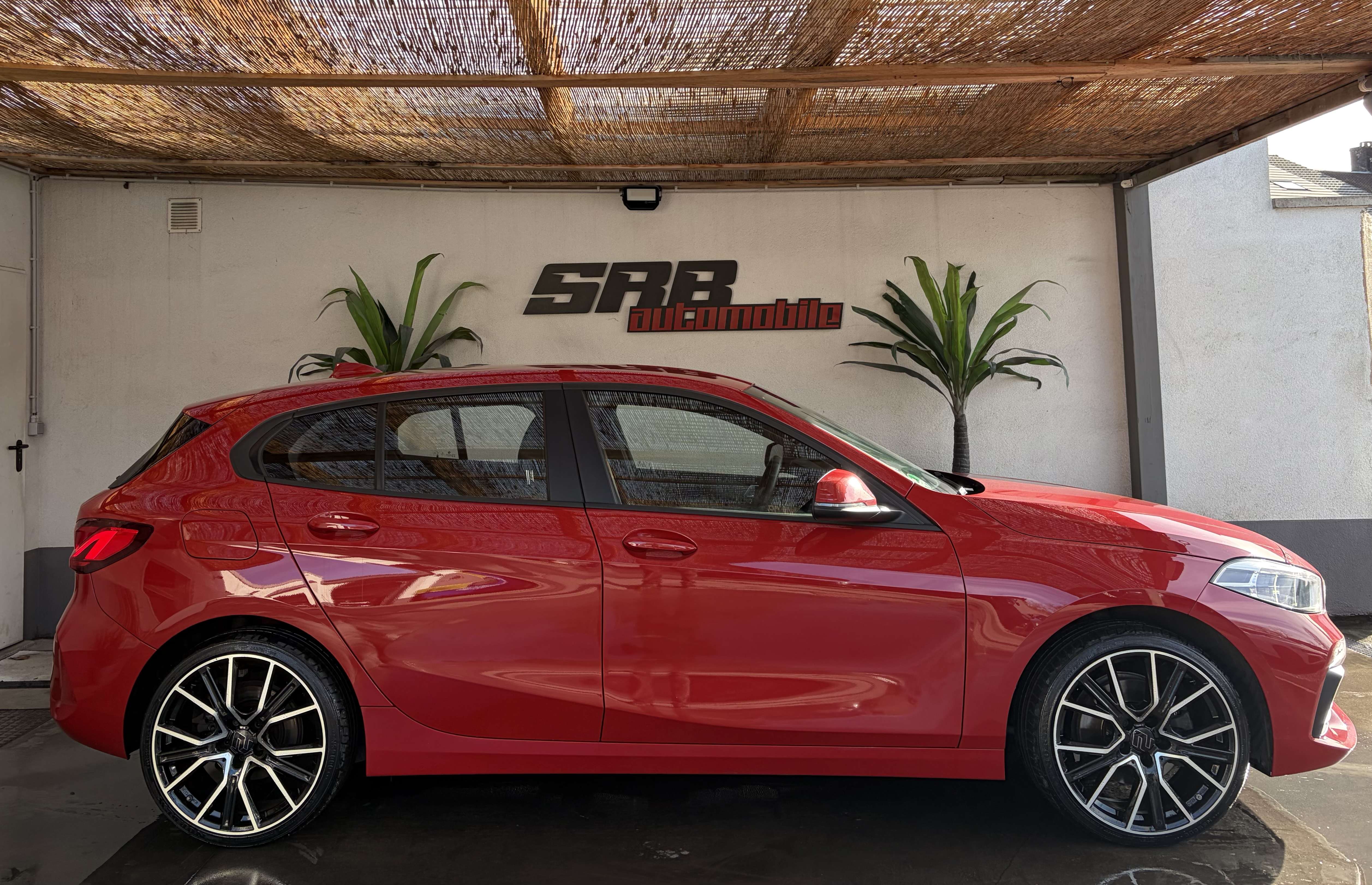 BMW 118 BMW 118iA