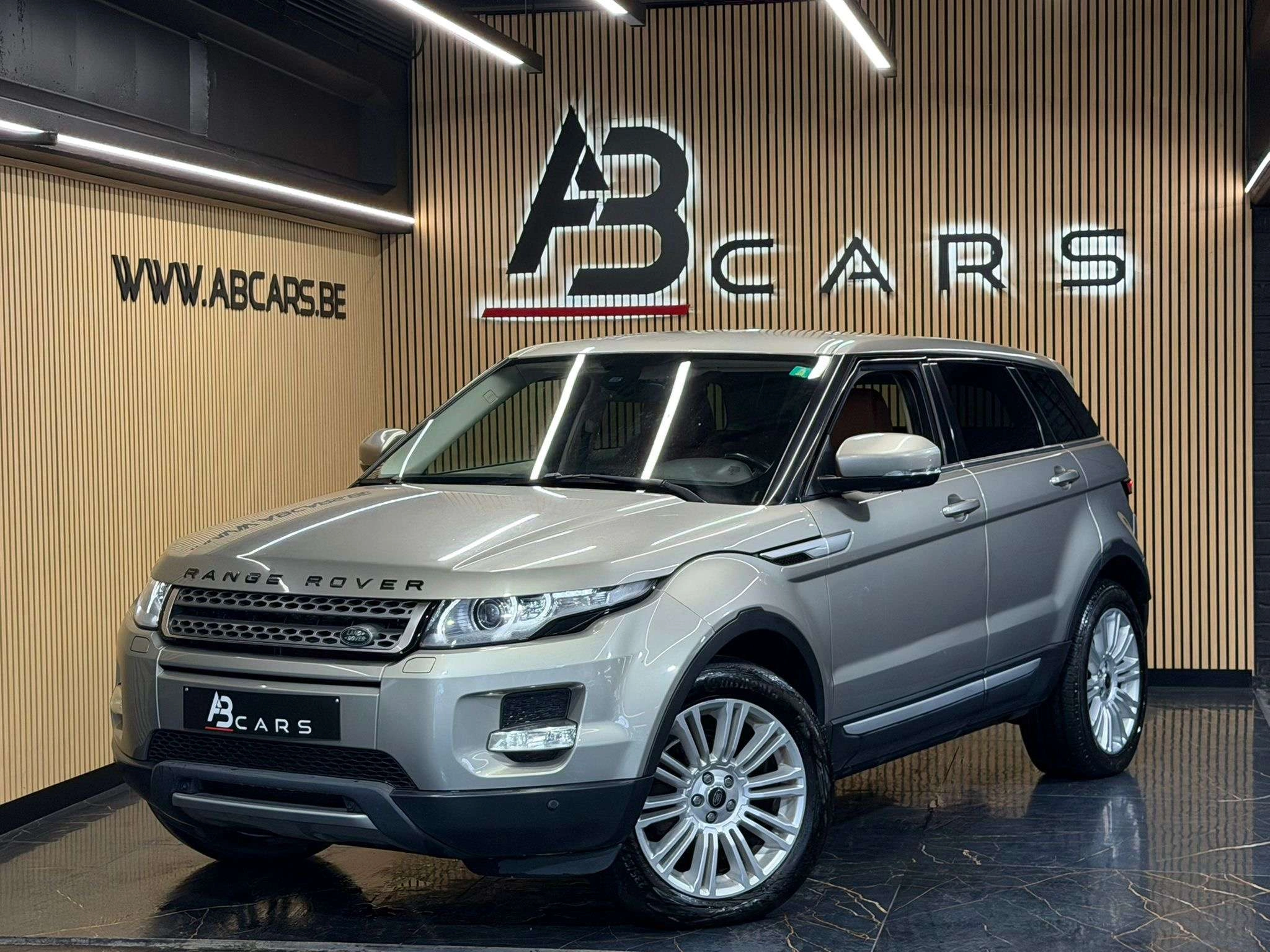 Land Rover Range Rover Evoque 2.2 TD4 4WD Prestige * 1ER PROPRIETAIRE *
