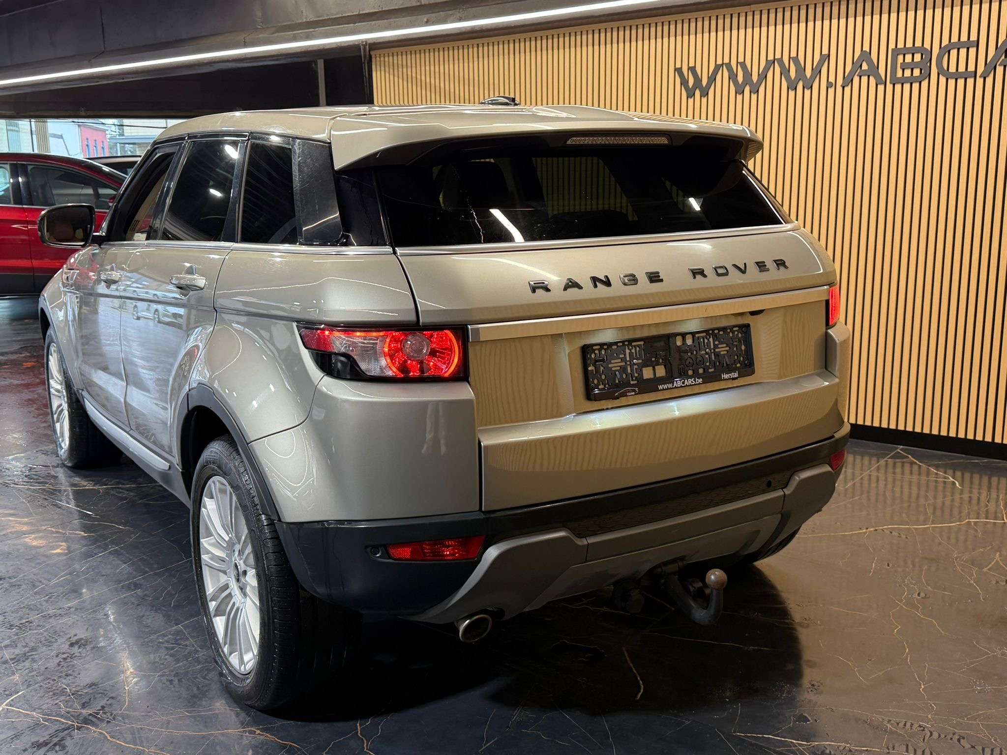 Land Rover Range Rover Evoque 2.2 TD4 4WD Prestige * 1ER PROPRIETAIRE *