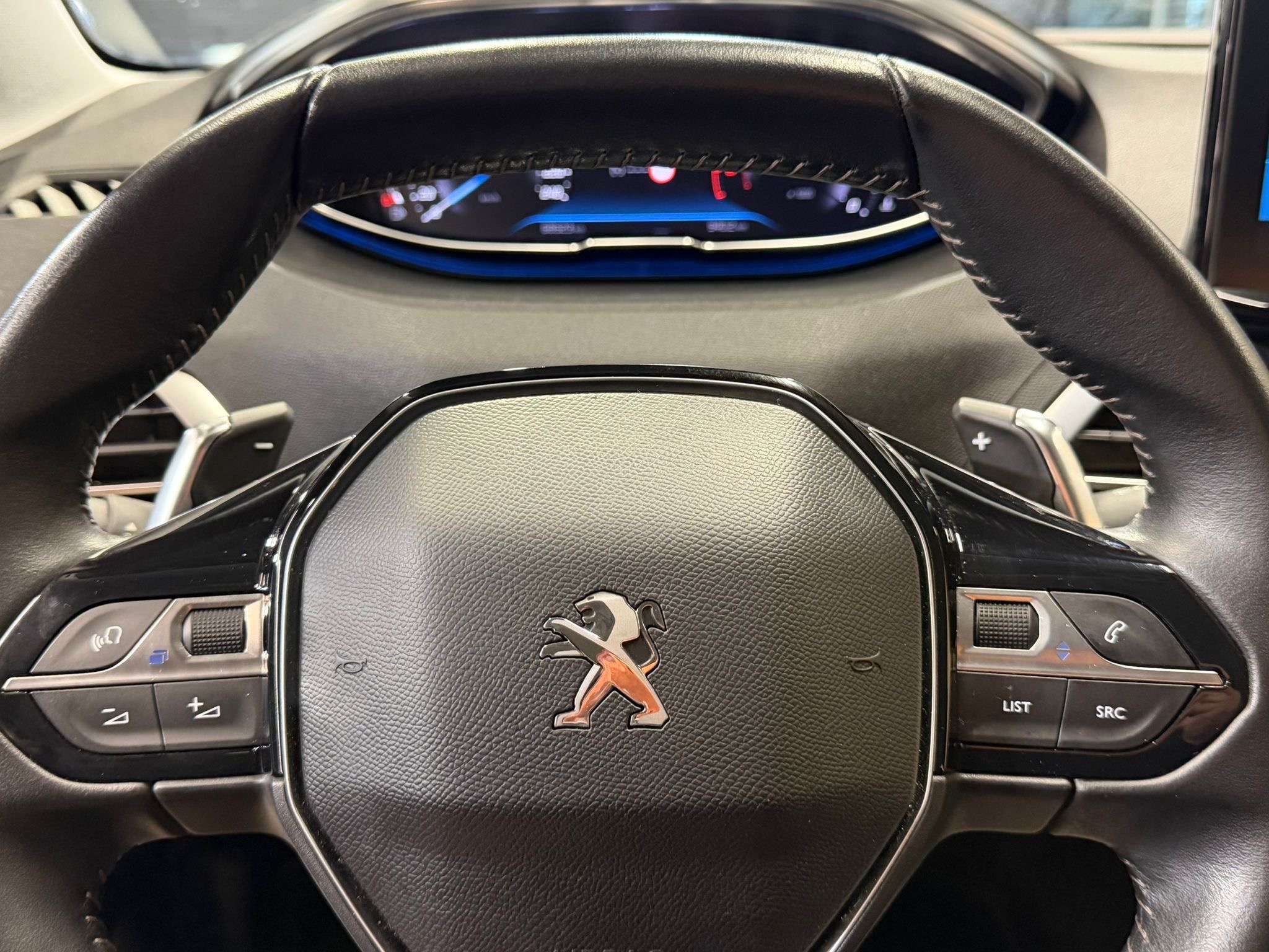 Peugeot 3008 1.5 BlueHDi Allure * GARANTIE 12 MOIS *