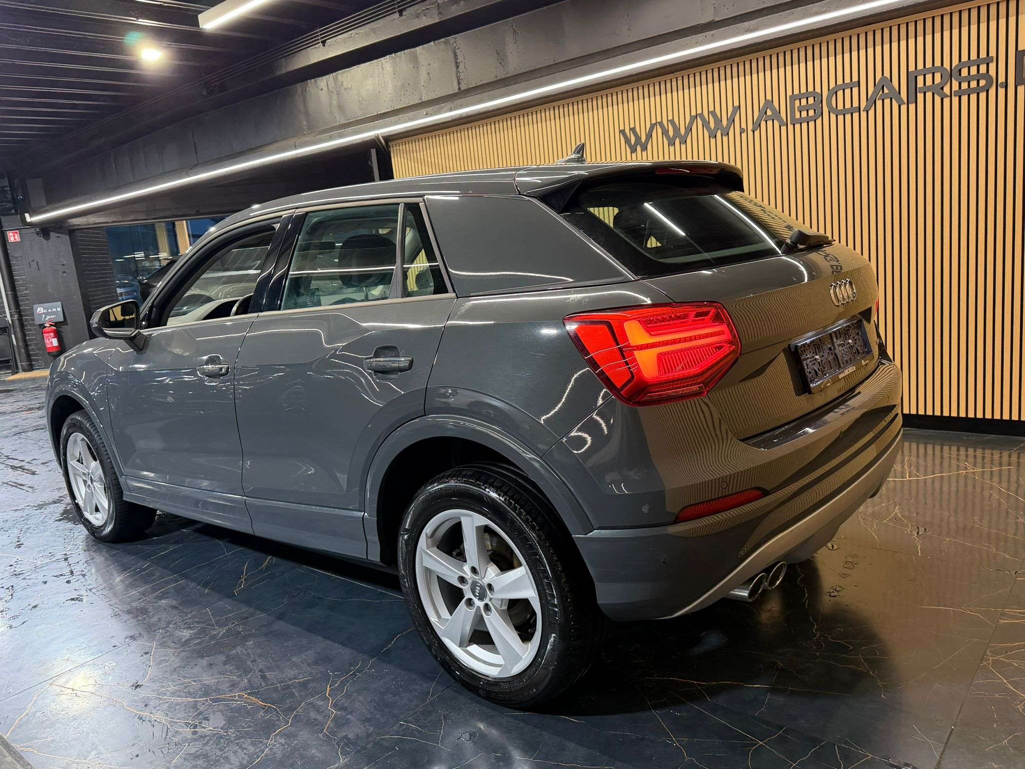 Audi Q2 2.0 TDi Quattro S port S tronic line * GAR 12 MOIS