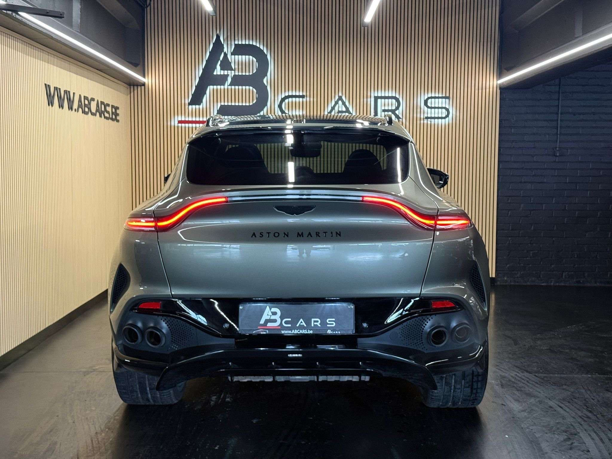 Aston Martin DBX 4.0i BI-TURBO * 707 * PACK CARBON * FULL OPTIONS