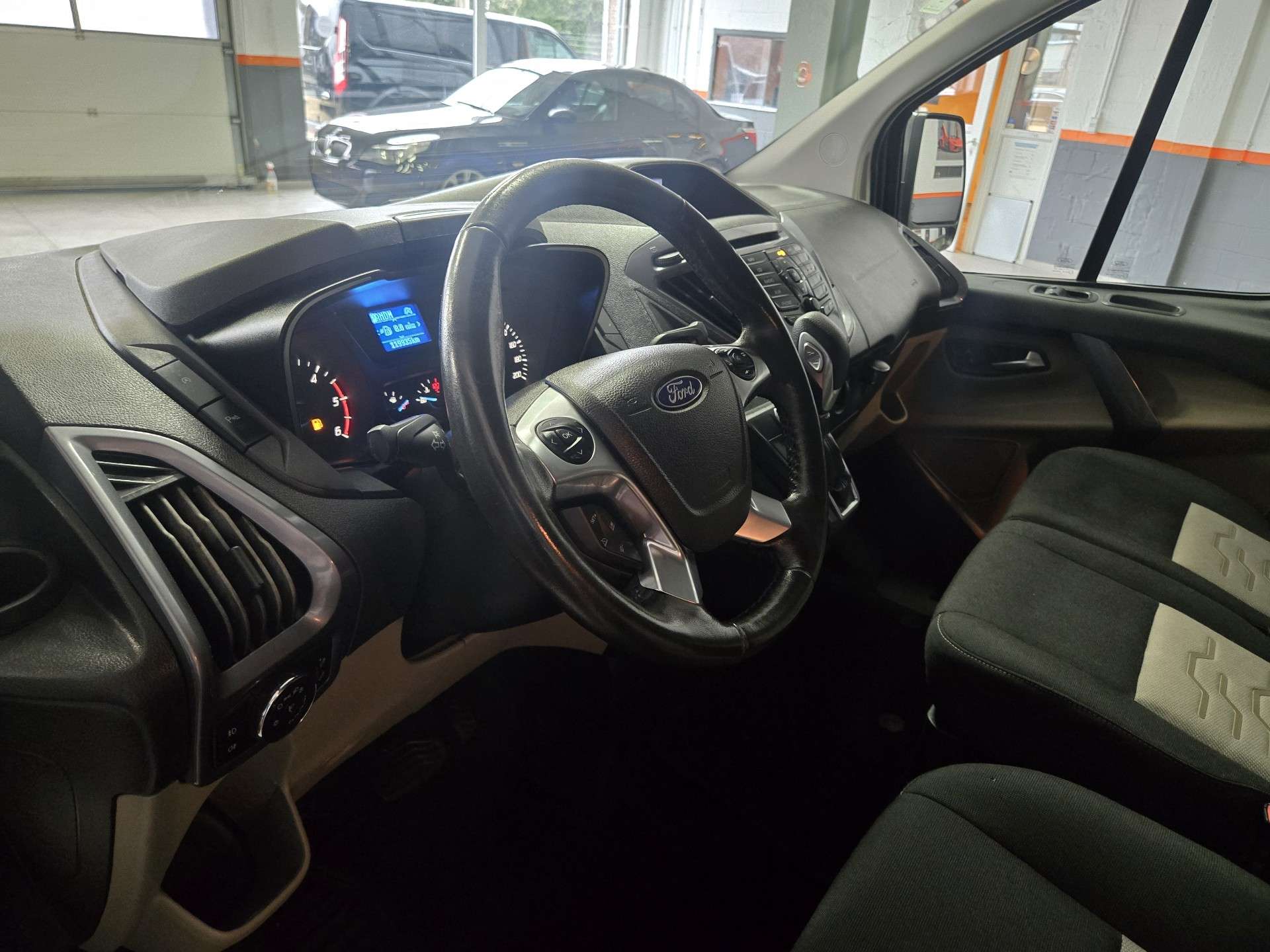 Ford Transit Custom *6PLACES*BT AUTO*170CV*2PL*NAVI*CAMERA*L2/H1*