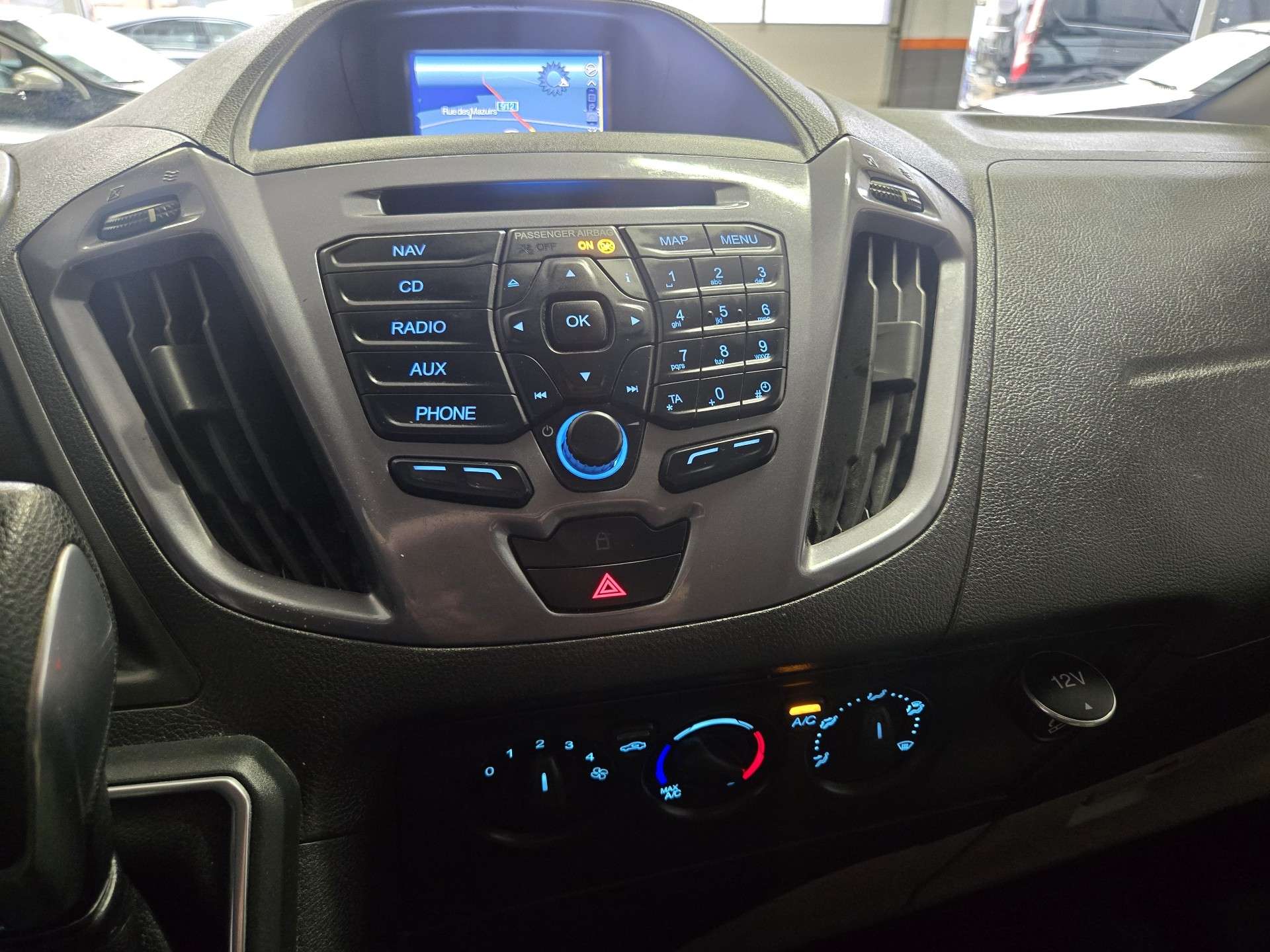 Ford Transit Custom *6PLACES*BT AUTO*170CV*2PL*NAVI*CAMERA*L2/H1*