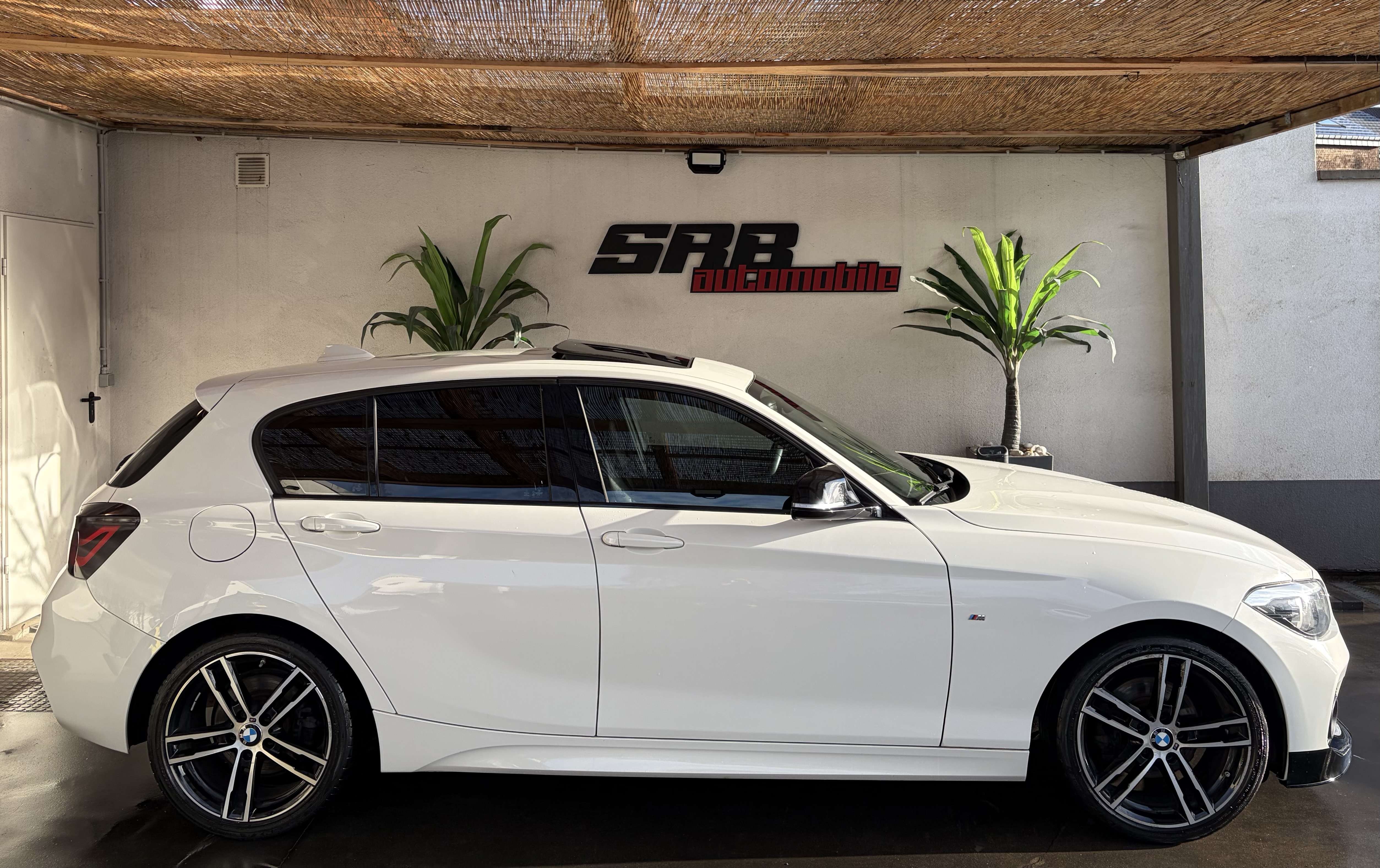 BMW 120 BMW 120iA Pack M