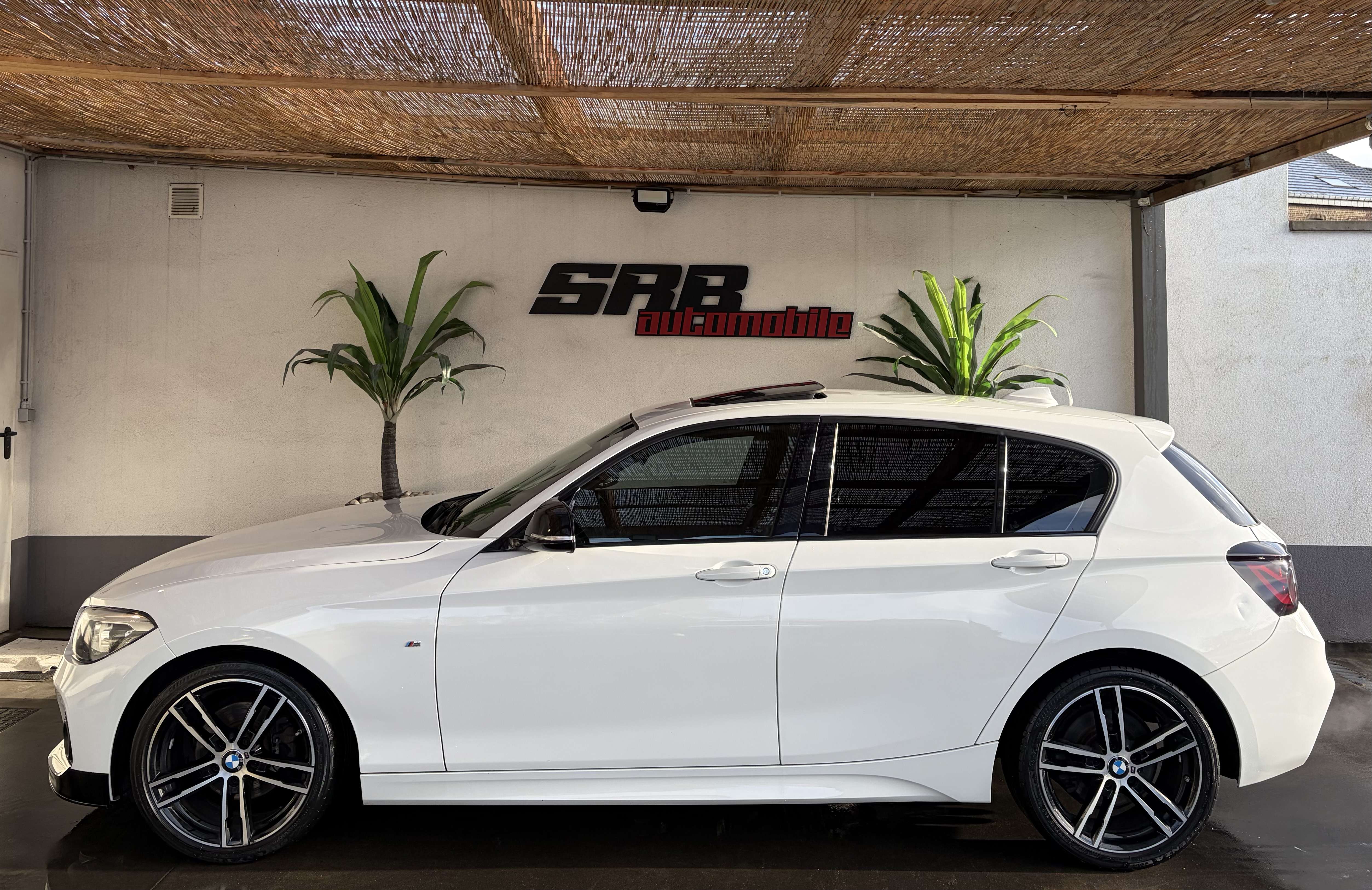 BMW 120 BMW 120iA Pack M