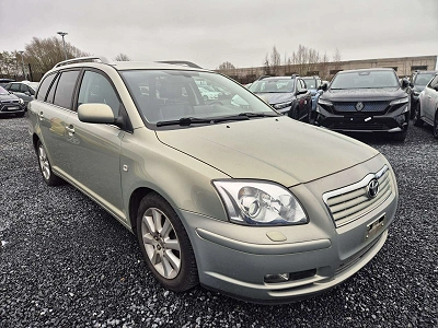 Toyota Avensis SW 2.0 Turbo D4D Linea Terra//GPS//CUIR//MARCHAND