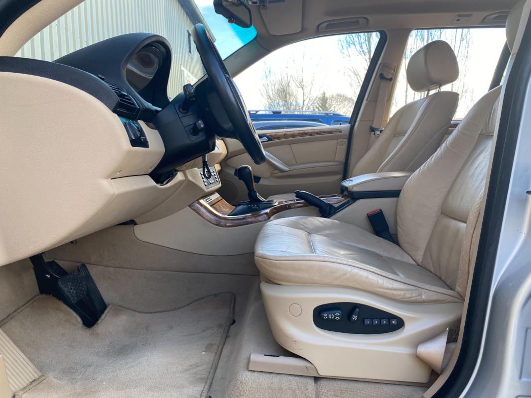 Bmw X5 4.4i V8 Pack Luxe A - 2001 176 000 km Garantie Ethanol E85