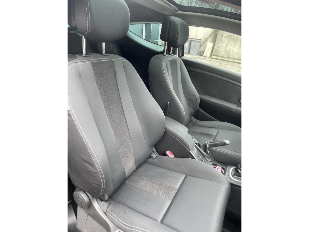 Renault Megane Coupé 1.4 TCe - 130 Euro 5 III COUPE . PHASE 1