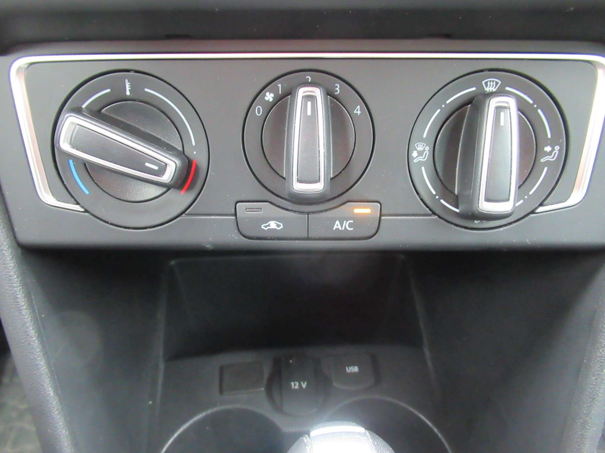Volkswagen Polo 1.2TSI Comfortline BMT DSG-A/C-PDC-Zetelverwarming