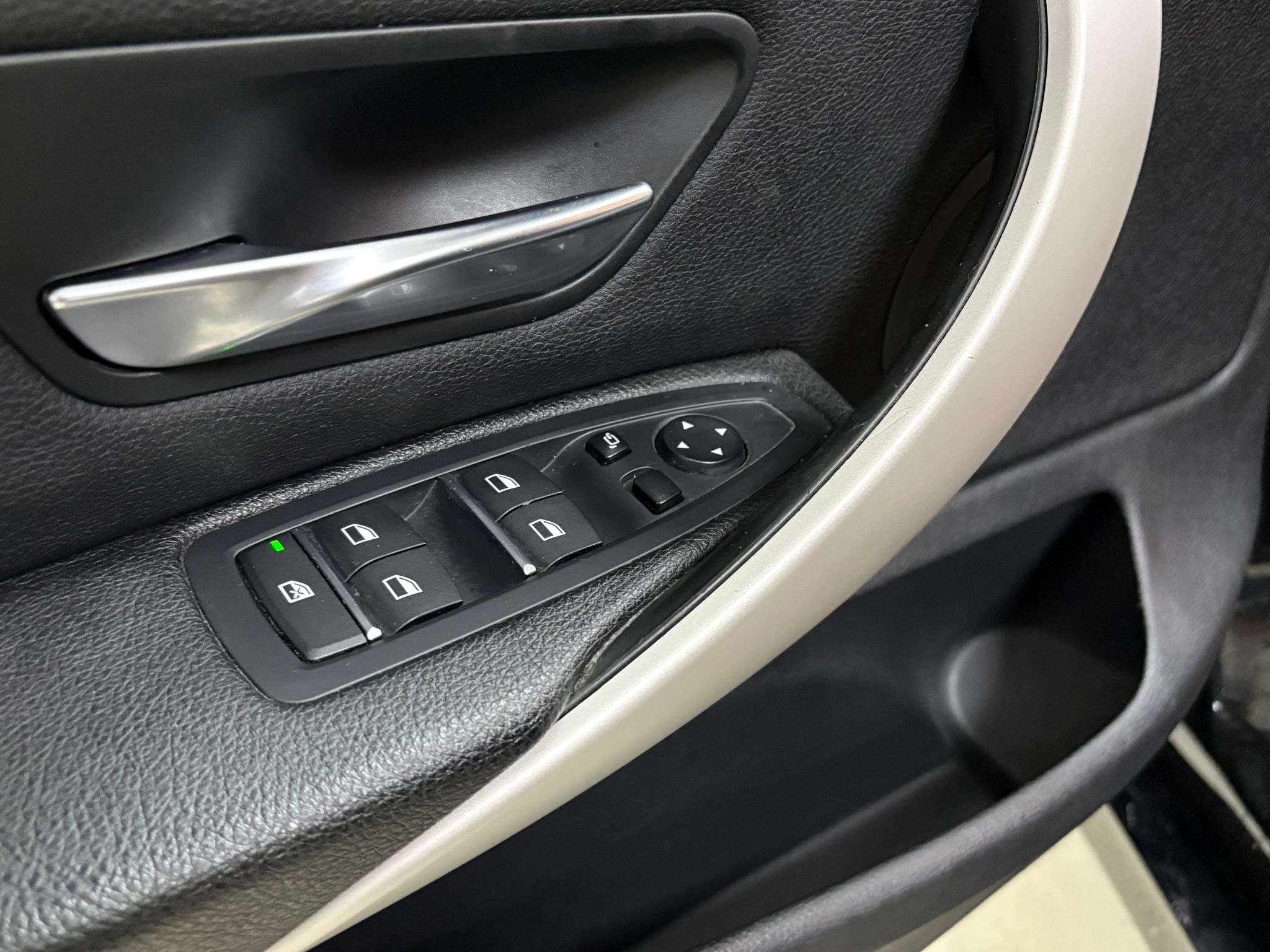 BMW 418 Gran Coupé 418 d/JANTES/CUIR/GPS