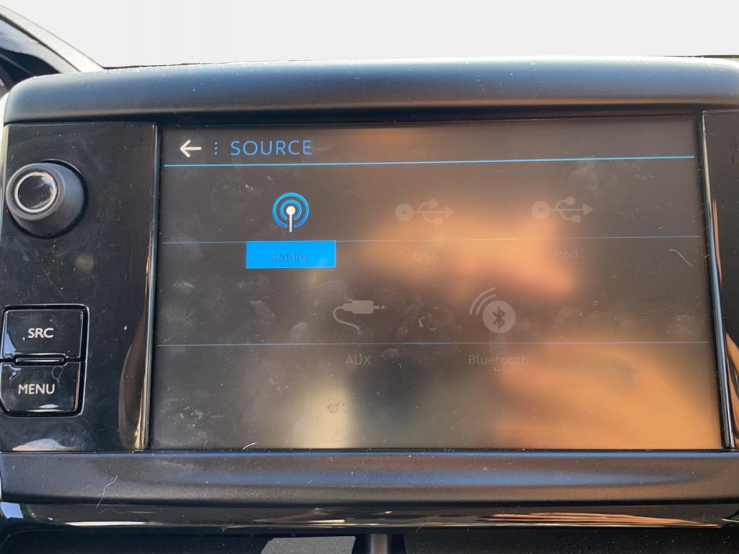 Peugeot 2008 BUSINESS 1.2 PureTech 110ch SS BVM5 Allure