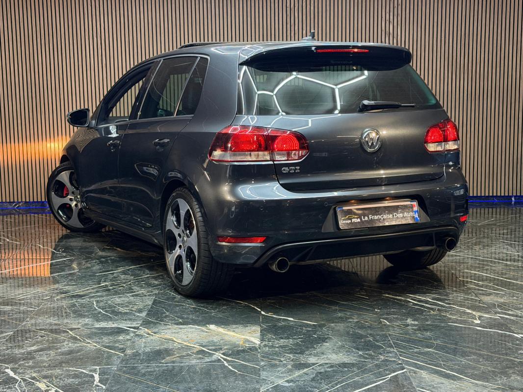 Volkswagen Golf 2.0 TSI 210 GTI DSG6