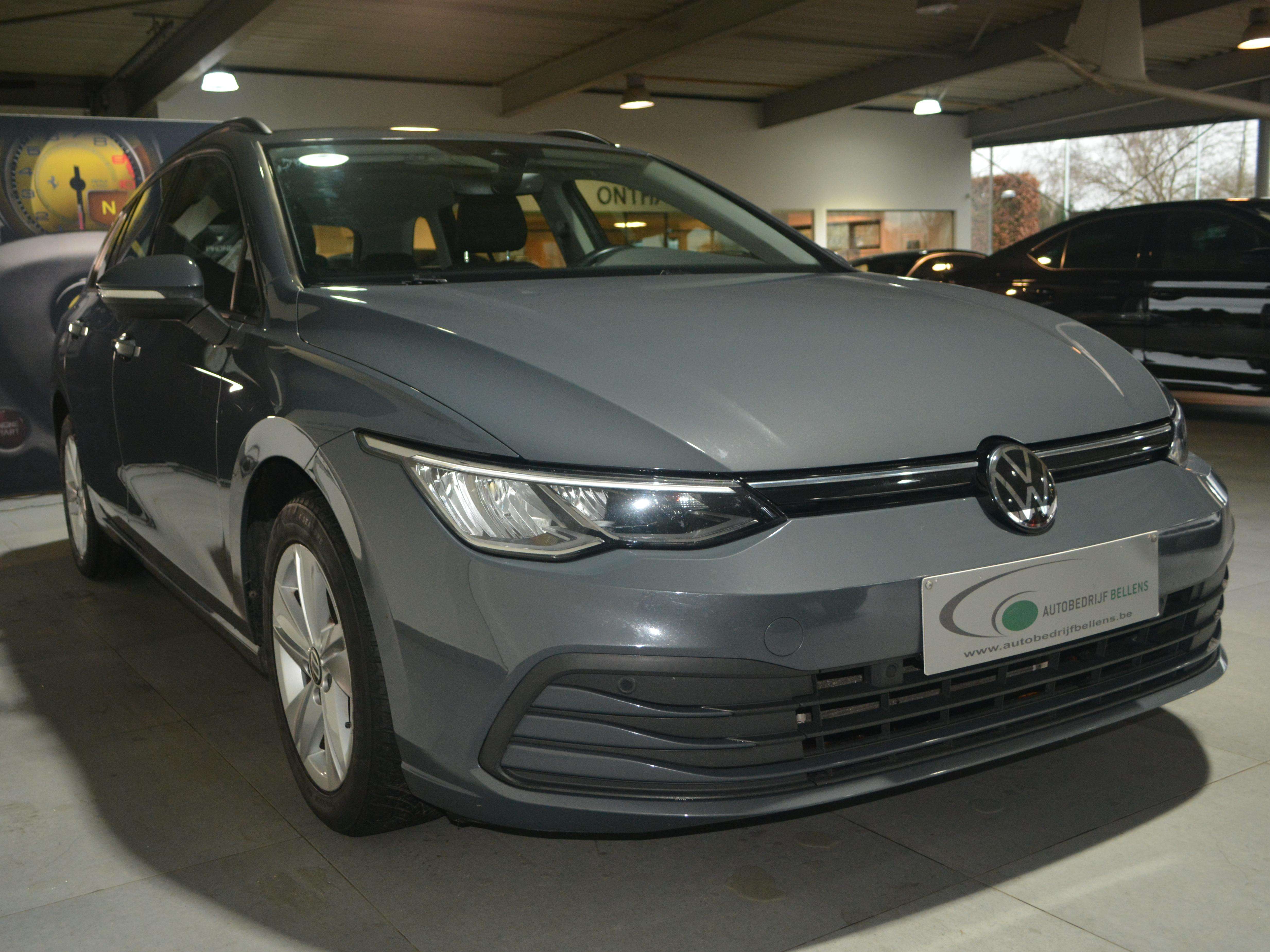 Volkswagen Golf Variant Golf SW 1.0 TSI Life / NAVI+CAMERA /ADAPT