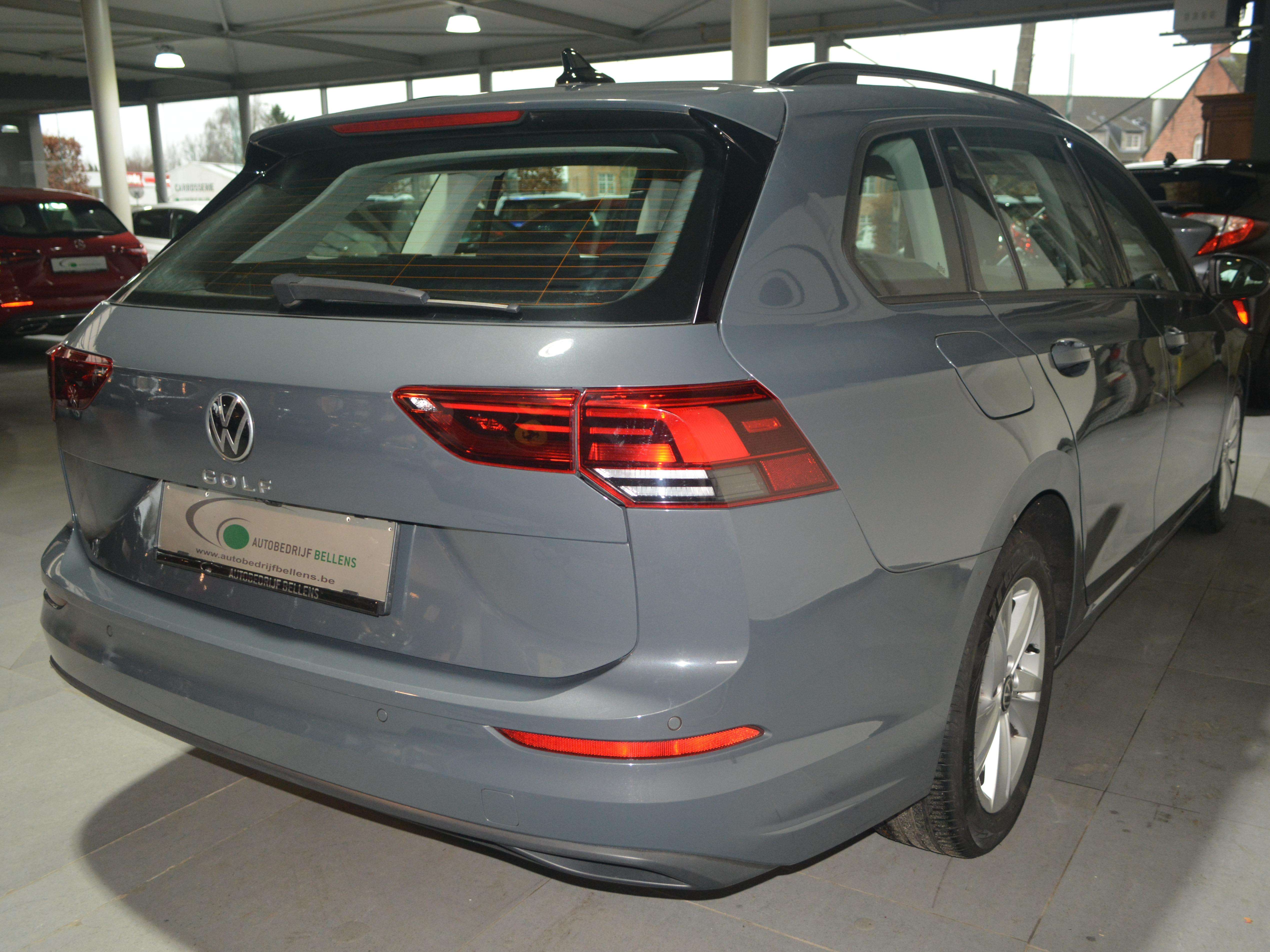 Volkswagen Golf Variant Golf SW 1.0 TSI Life / NAVI+CAMERA /ADAPT