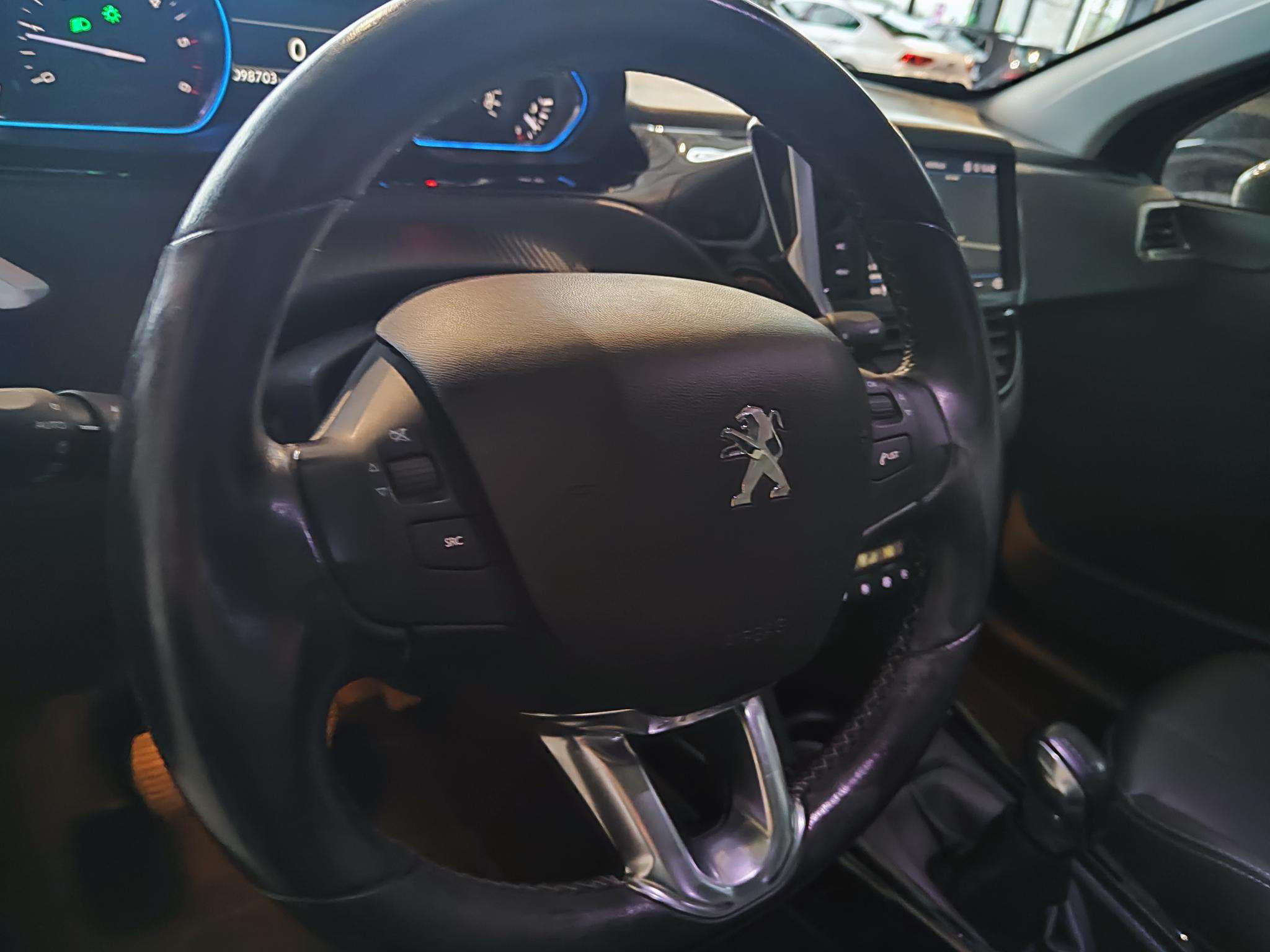 Peugeot 2008 2008 1.6 e-HDi Feline