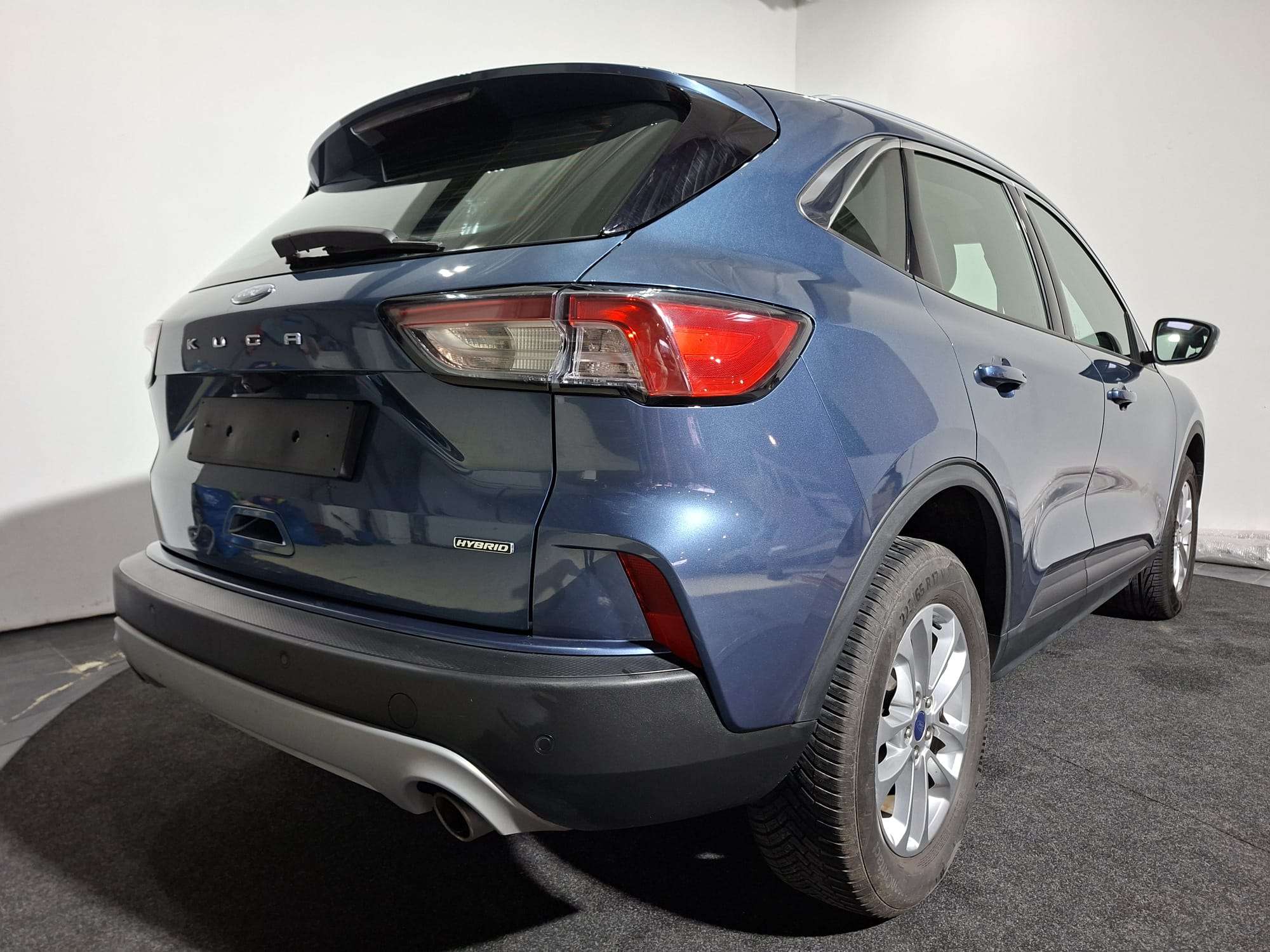 Ford Kuga 2.5cc Airco | Navi | Automaat I NET 12717