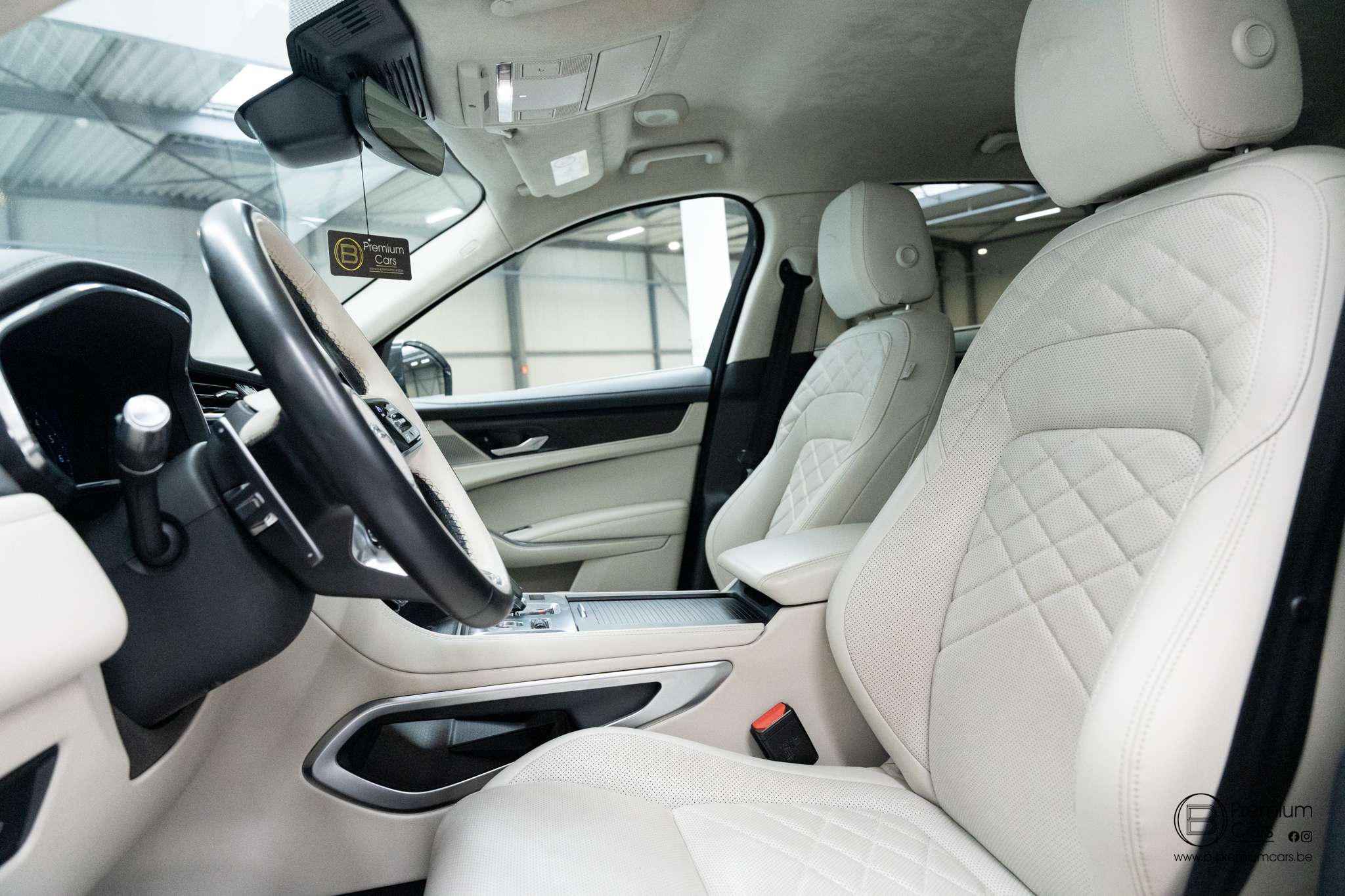 Jaguar F-Pace AWD P400e! Luxury line! Ultra full options! ACC!