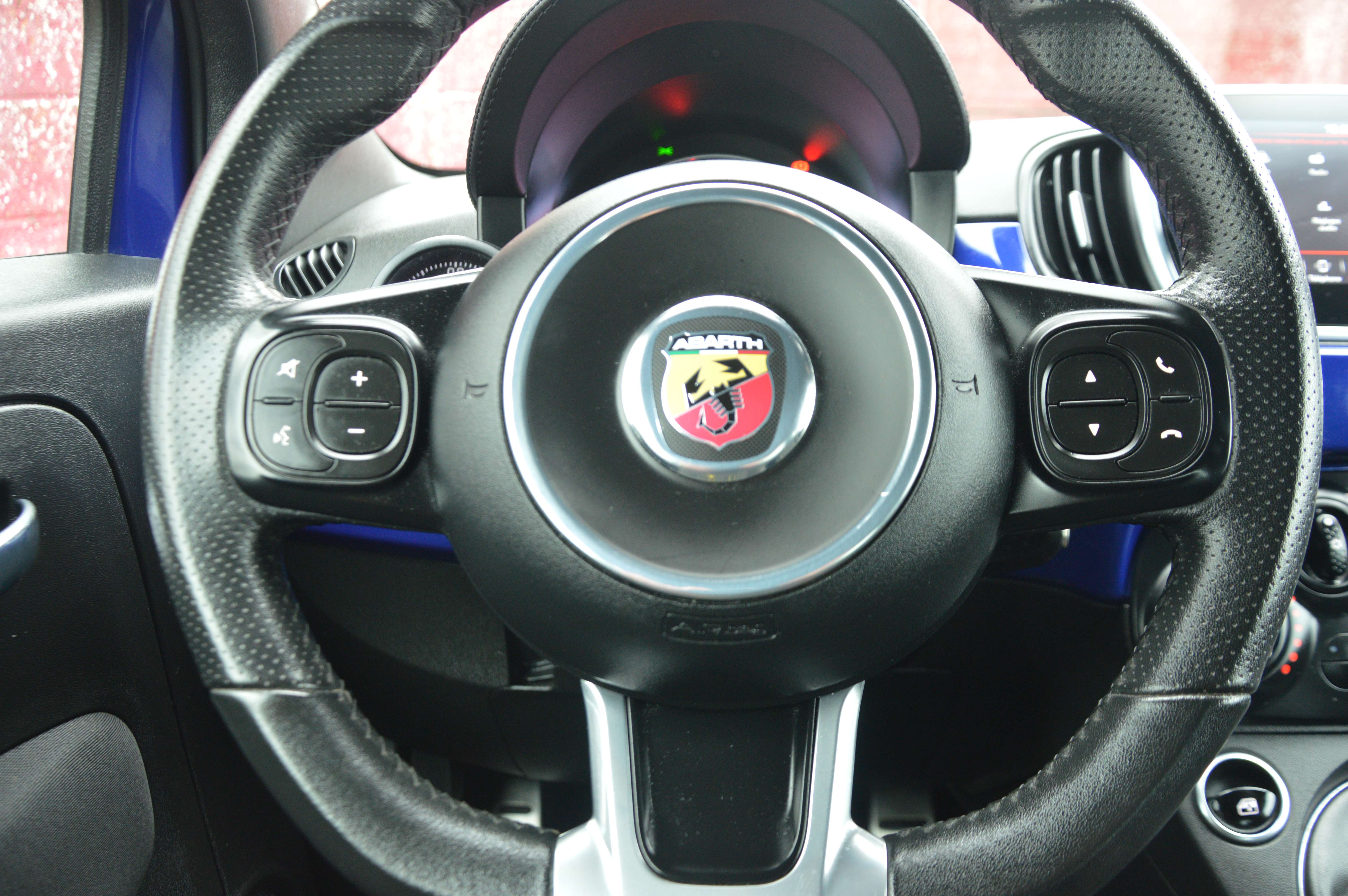 Fiat 500 Abarth 1.4i 595 SENS AR CLIM 72.259KM