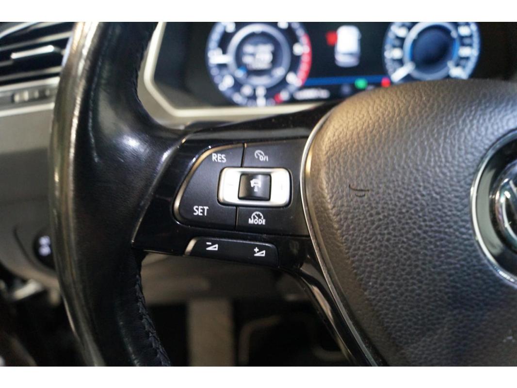 Volkswagen Tiguan 2.0 16V TDI BlueMotion - 150 2016 Carat Exclusive PHASE 1