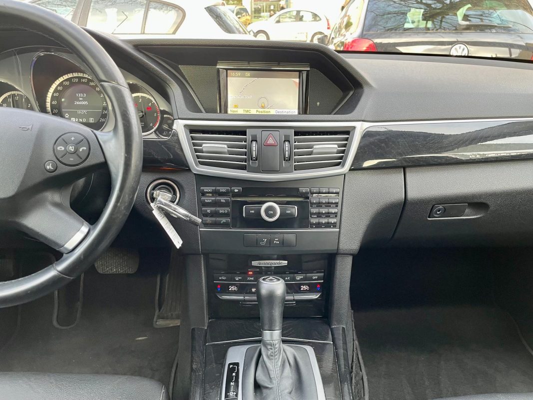Mercedes-Benz Classe E 220 CDI 170 AVANTGARDE BA