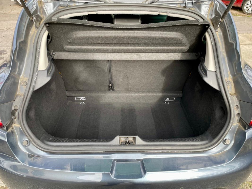 Renault Clio IV 1.5 dCi 90 INTENS