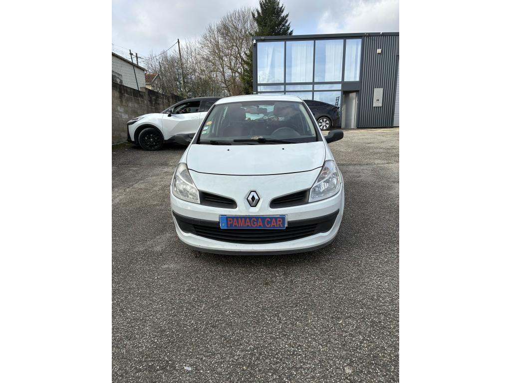 Renault Clio 1.5 dCi - 75 IV BERLINE Société Générique PHASE 1