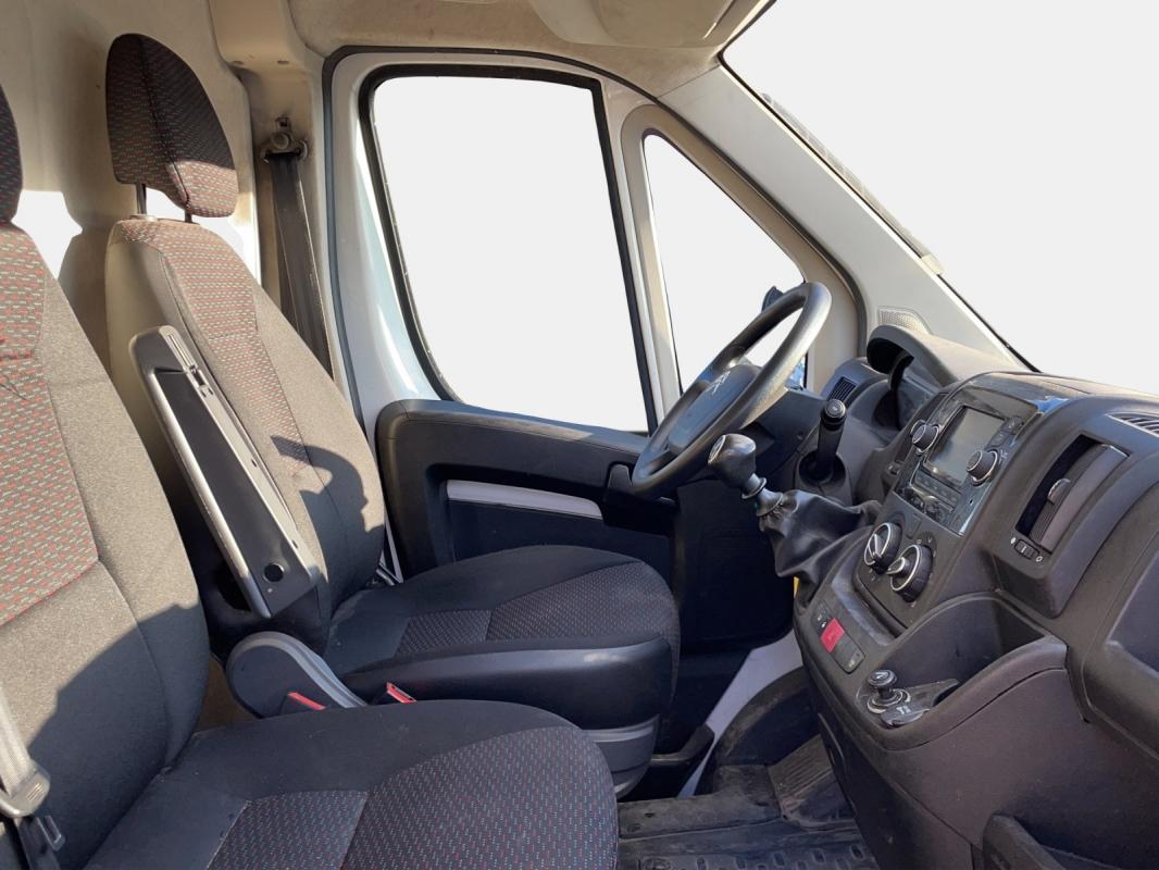 Citroen Jumper FOURGON TOLE 33 L2H2 BLUEHDi 140 SS BVM6 CLUB