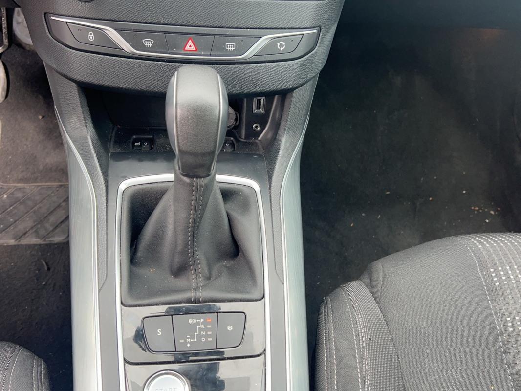 Peugeot 308 1.6 BlueHDi 120ch SS EAT6 Style