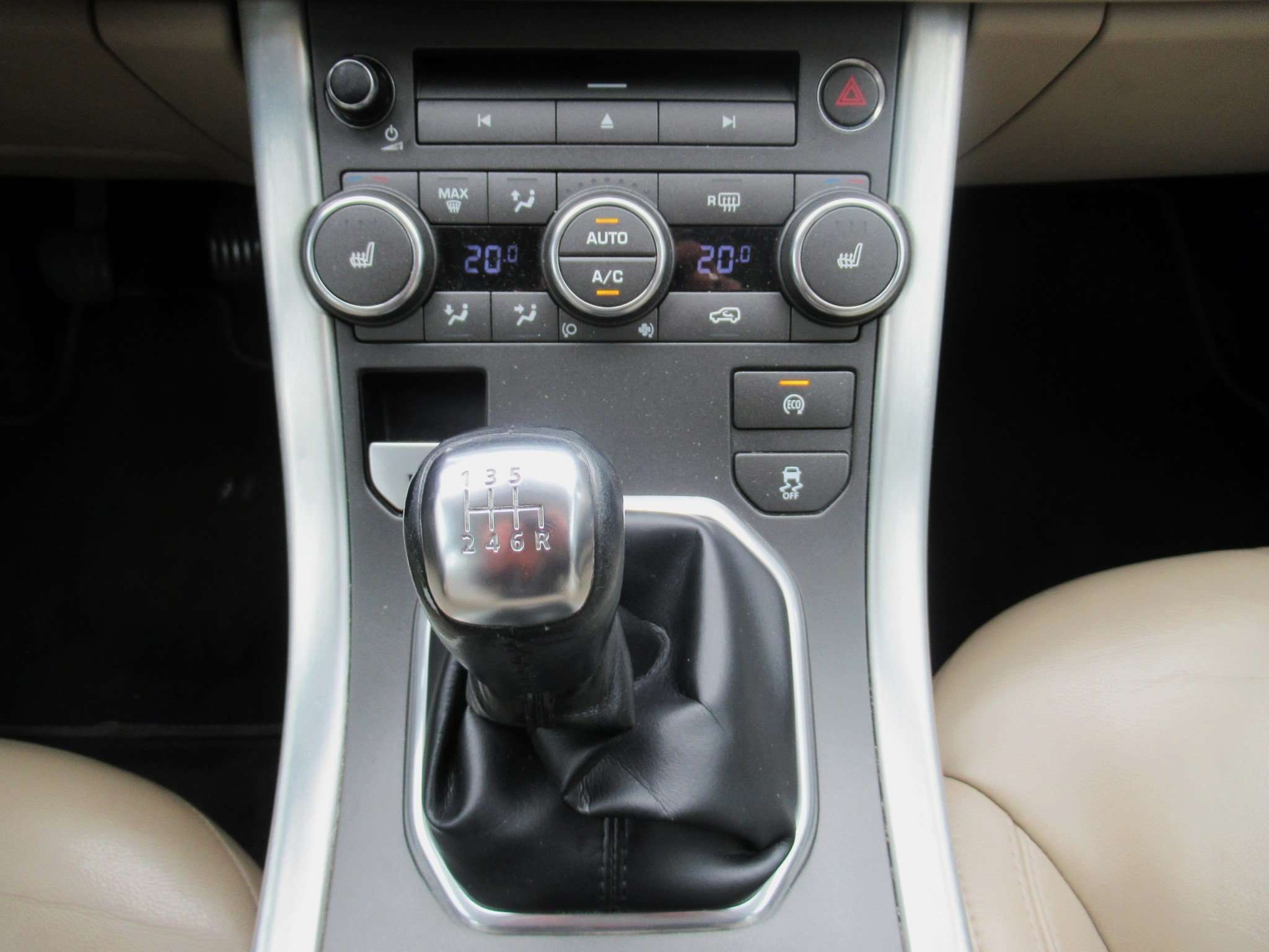Land Rover Range Rover Evoque 2.2e D4 2WD-Leder-Pano-Meridian-Camera-Navi-Airco