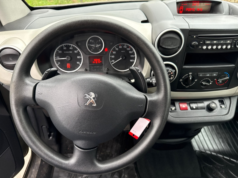 Peugeot PARTNER TEPEE 1.6 HDI 92CH ACTIVE ETG6 * AUTOMATIQUE * 2015 * 1ERE MAIN