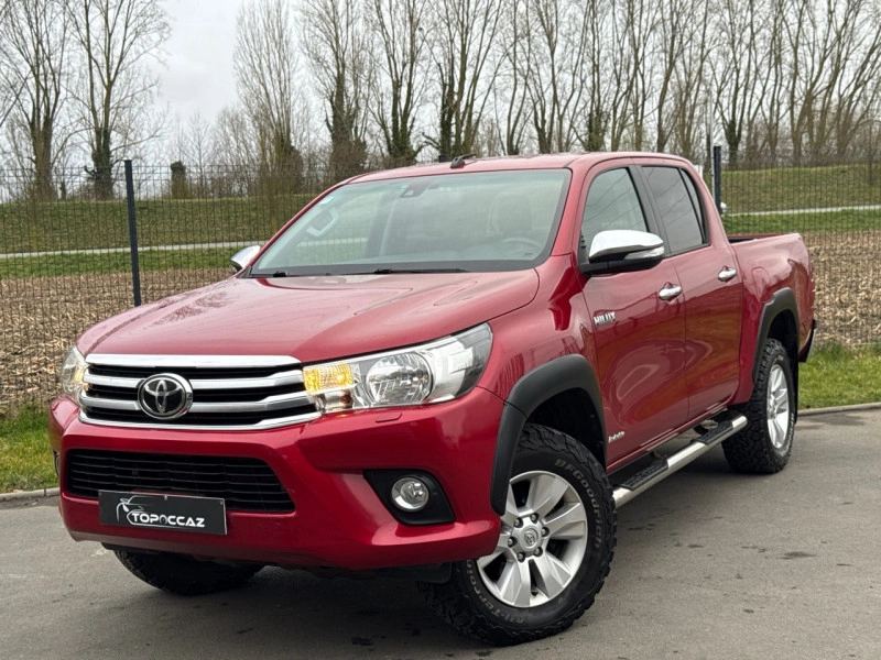Toyota HILUX 2.4 D-4D 150CH DOUBLE CABINE INVINCIBLE 4WD * 2017 * GARANTIE