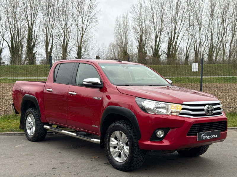 Toyota HILUX 2.4 D-4D 150CH DOUBLE CABINE INVINCIBLE 4WD * 2017 * GARANTIE