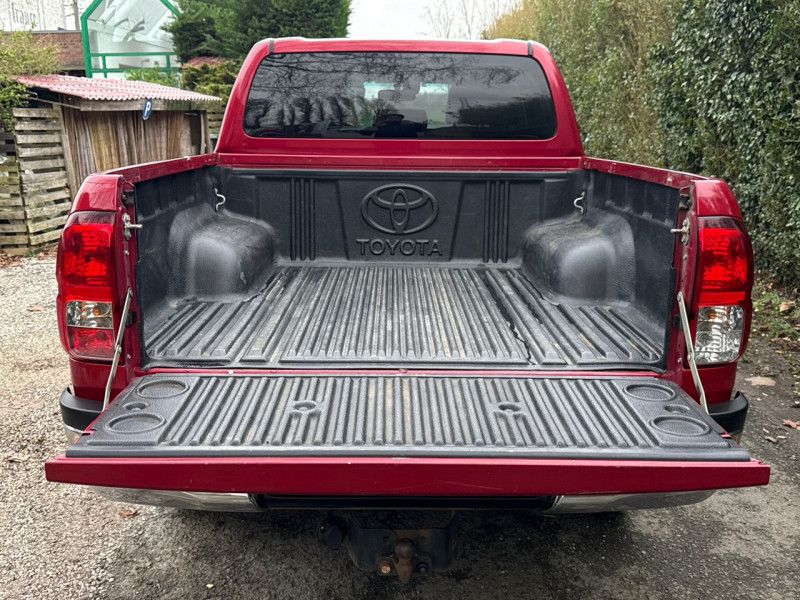 Toyota HILUX 2.4 D-4D 150CH DOUBLE CABINE INVINCIBLE 4WD * 2017 * GARANTIE
