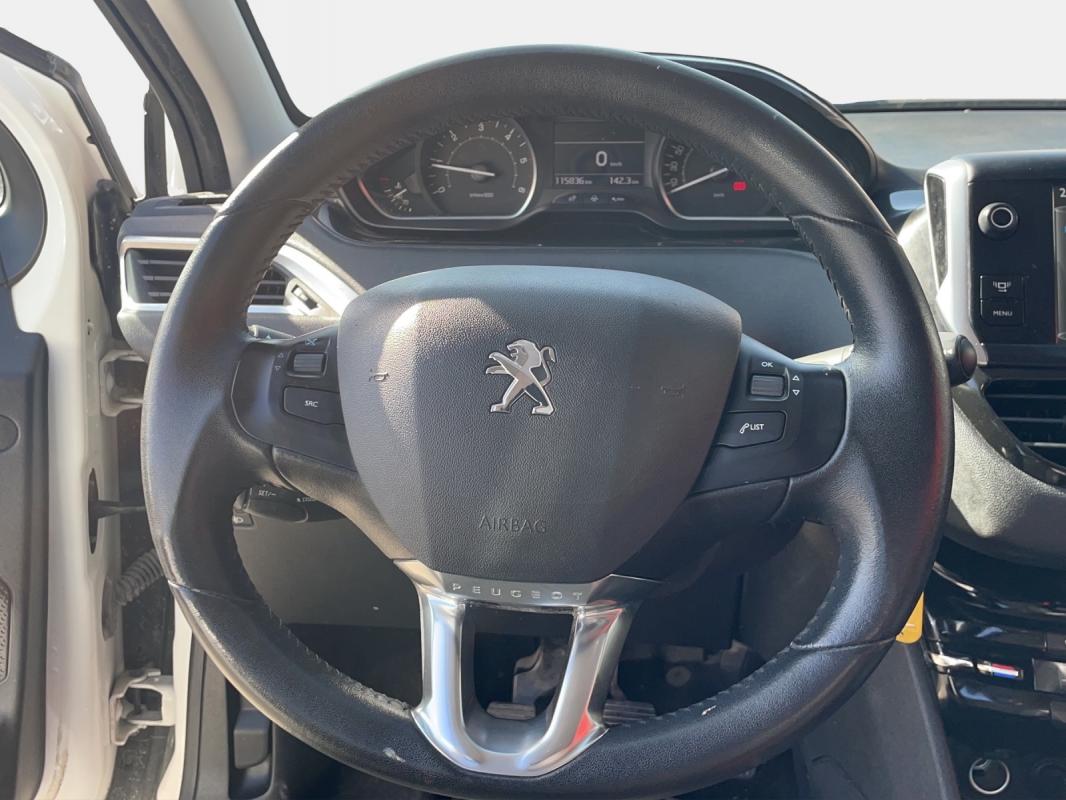 Peugeot 208 1.4 HDi 68ch BVM5 Style