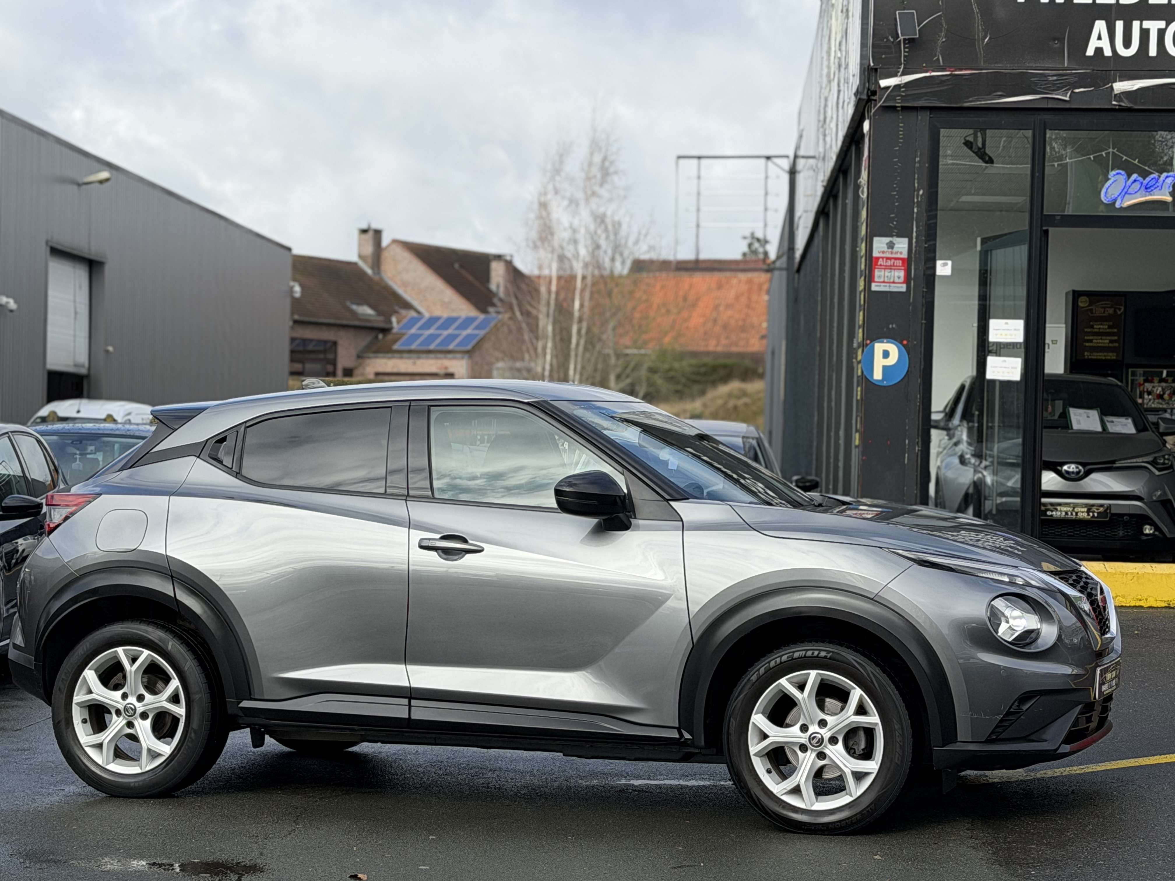 Nissan Juke Juke 1.0 DIG-T 2WD Premiere Edition